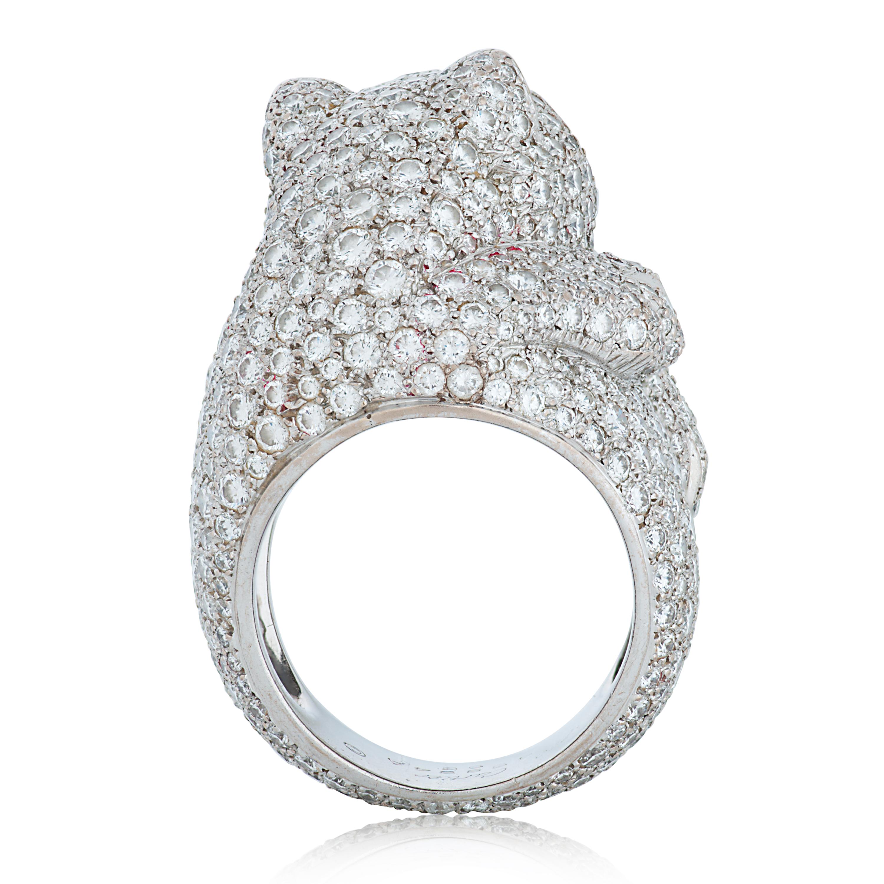 Panthere De Cartier Diamant, Smaragd & Onyx Pantherkopf-Ring aus 18k Weißgold Damen im Angebot
