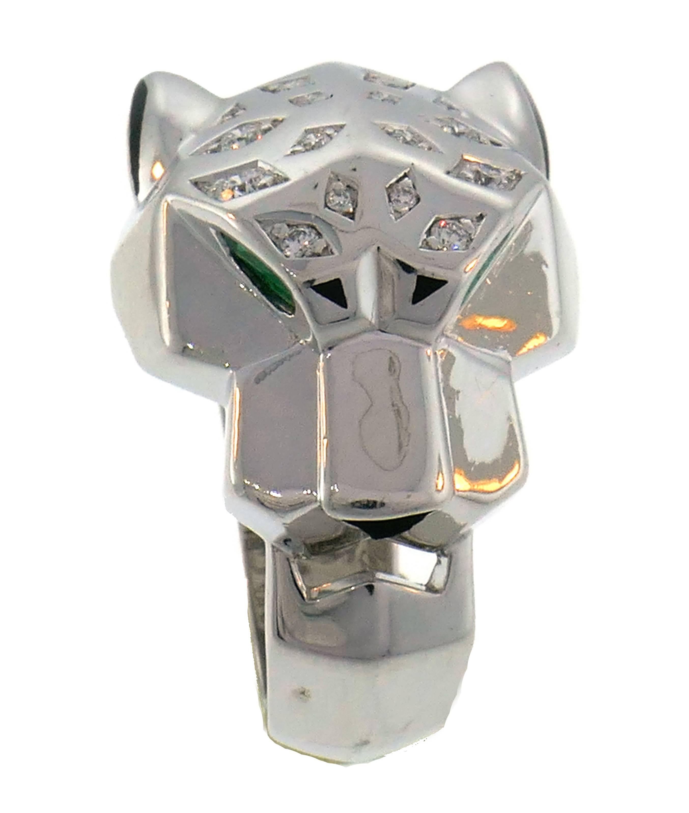 panthère de cartier ring on finger