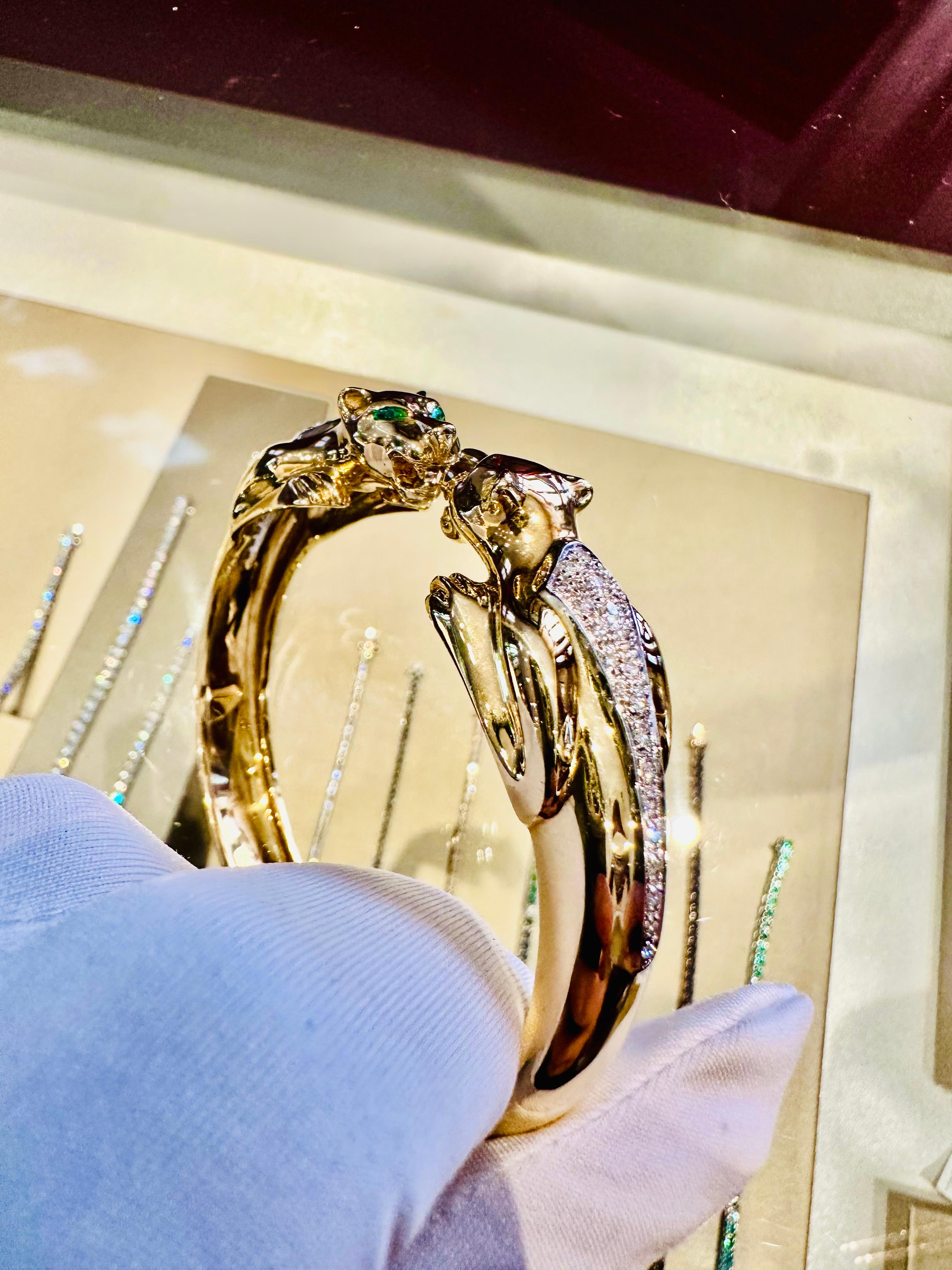 Panthère Royale - The Bracelet of Strength and Elegance For Sale 2