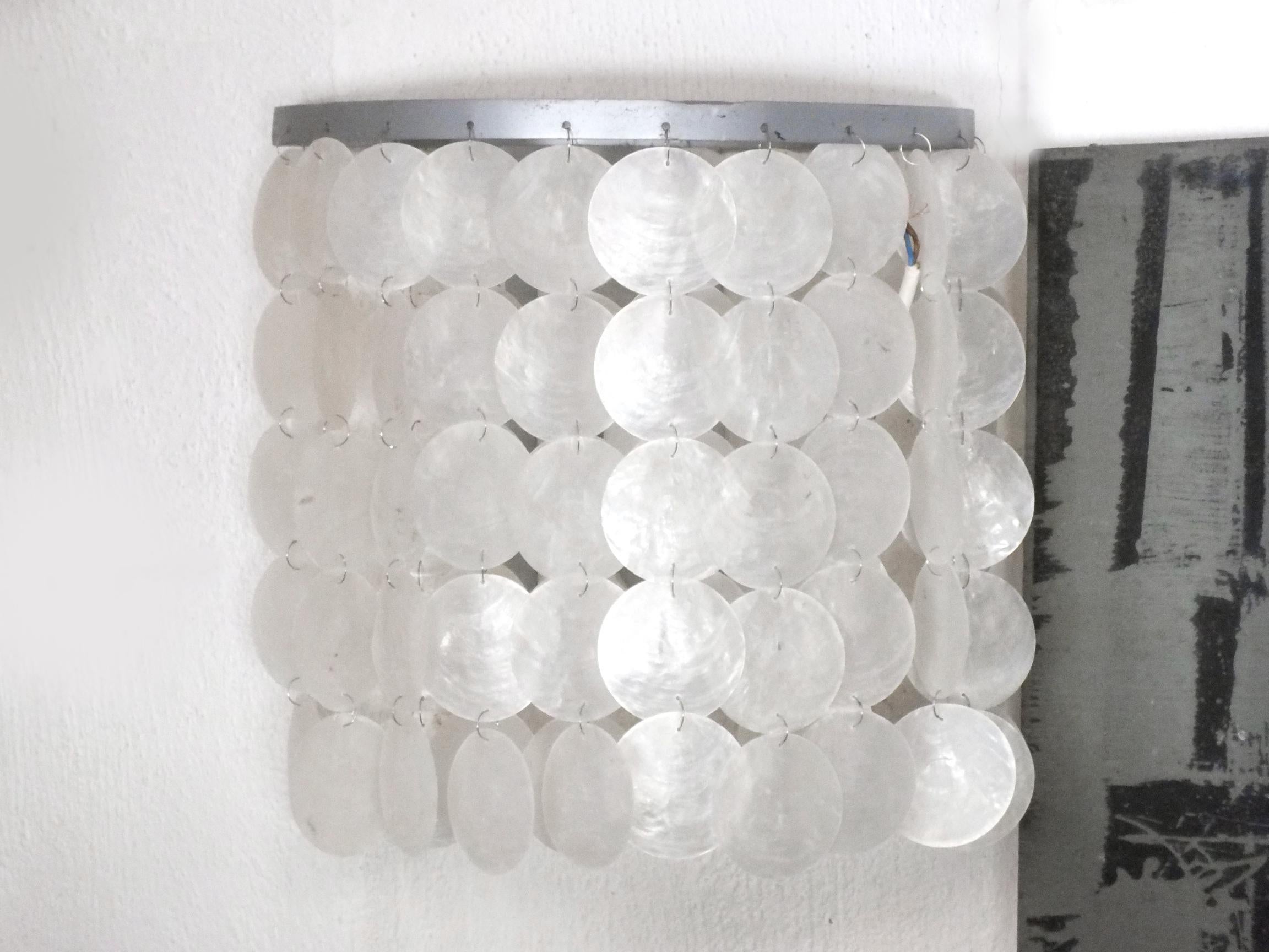 Panton Verner tres apliques shell de j. Luber Swiss años 70 en venta 5