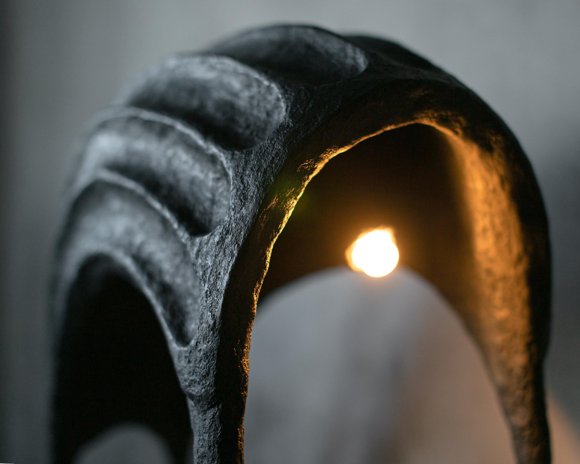 PANZIR Lampe à poser et lampadaire contemporains, Design/One, Matériaux recyclés en vente 6