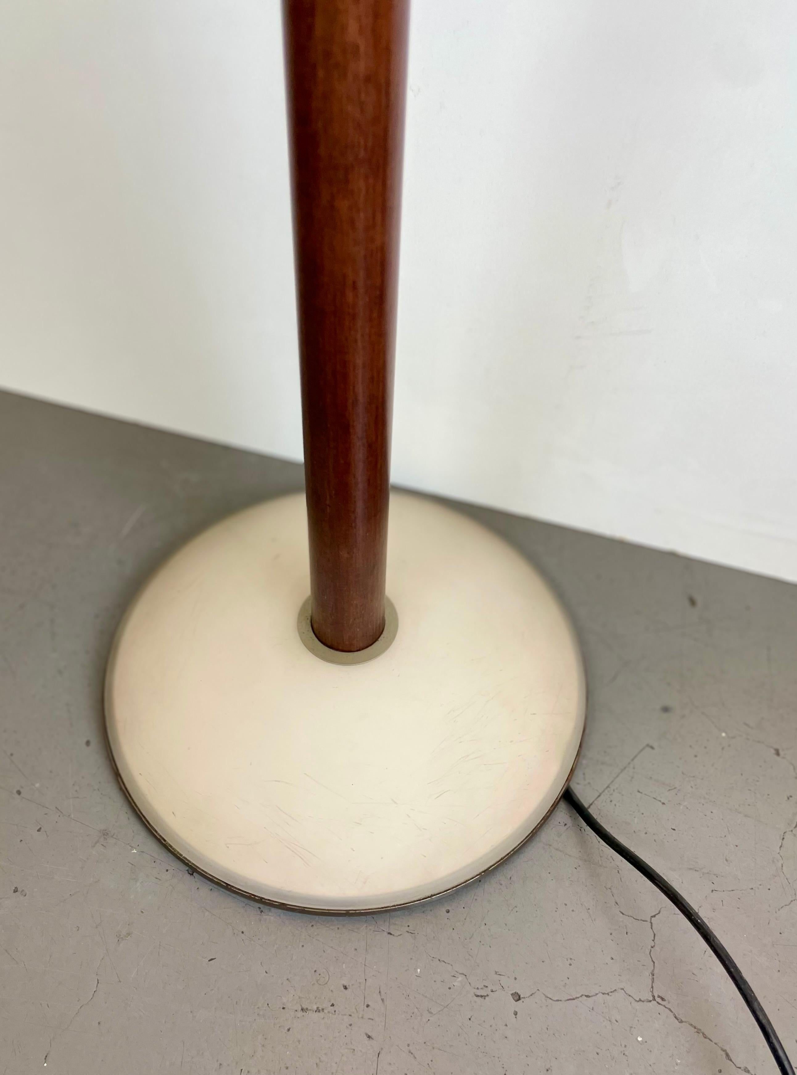 PAO Floor Lamp by Matteo Thun for Arteluce, 1990s In Good Condition For Sale In Brussel, BE