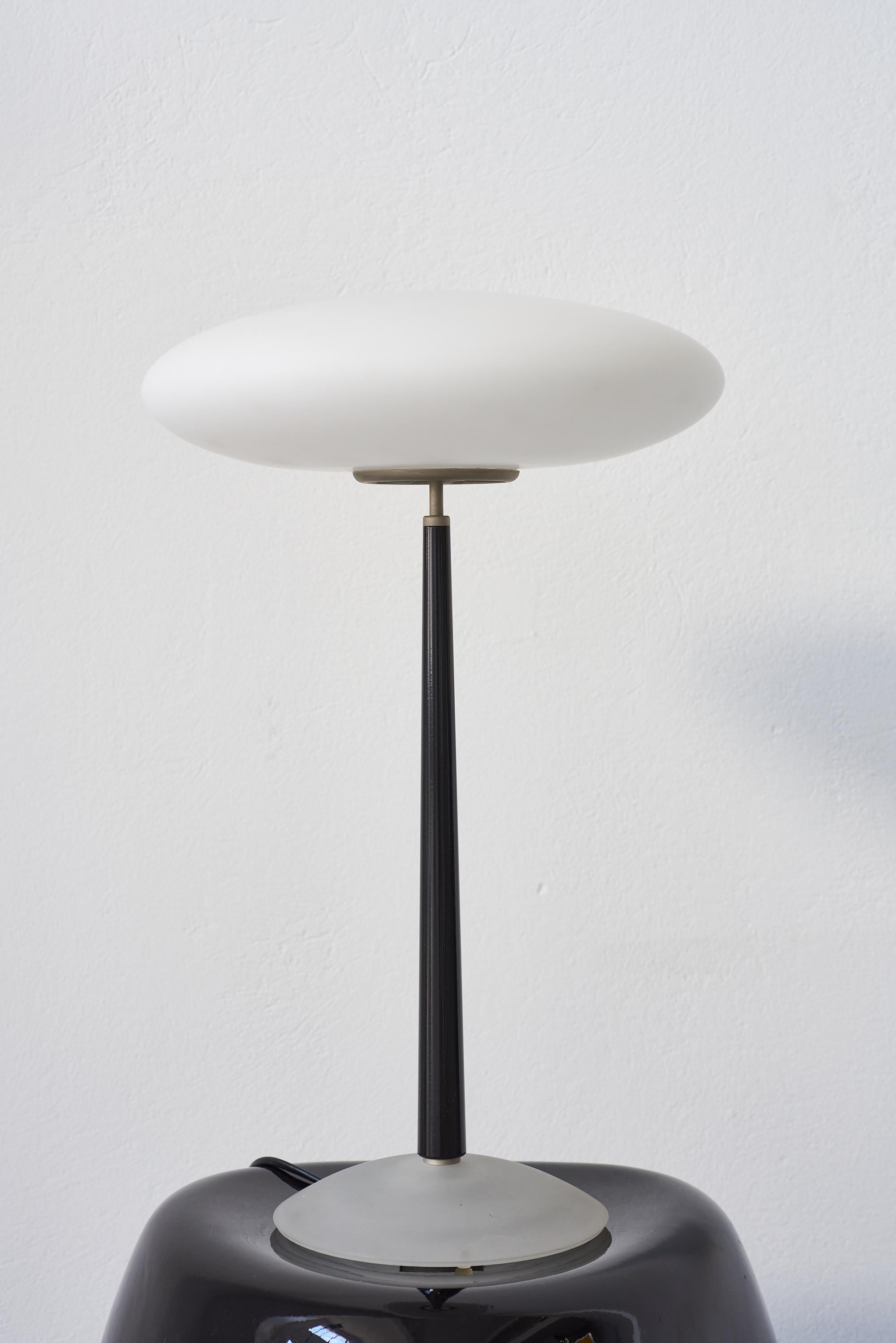 Pao table light by Matteo Thun for Arteluce, 1993.
Matteo Thun’s work is driven by the search for sophistication and subtle irony, which makes him something of a design dandy.When it comes to lighting, his solutions often reveal genuine technical or