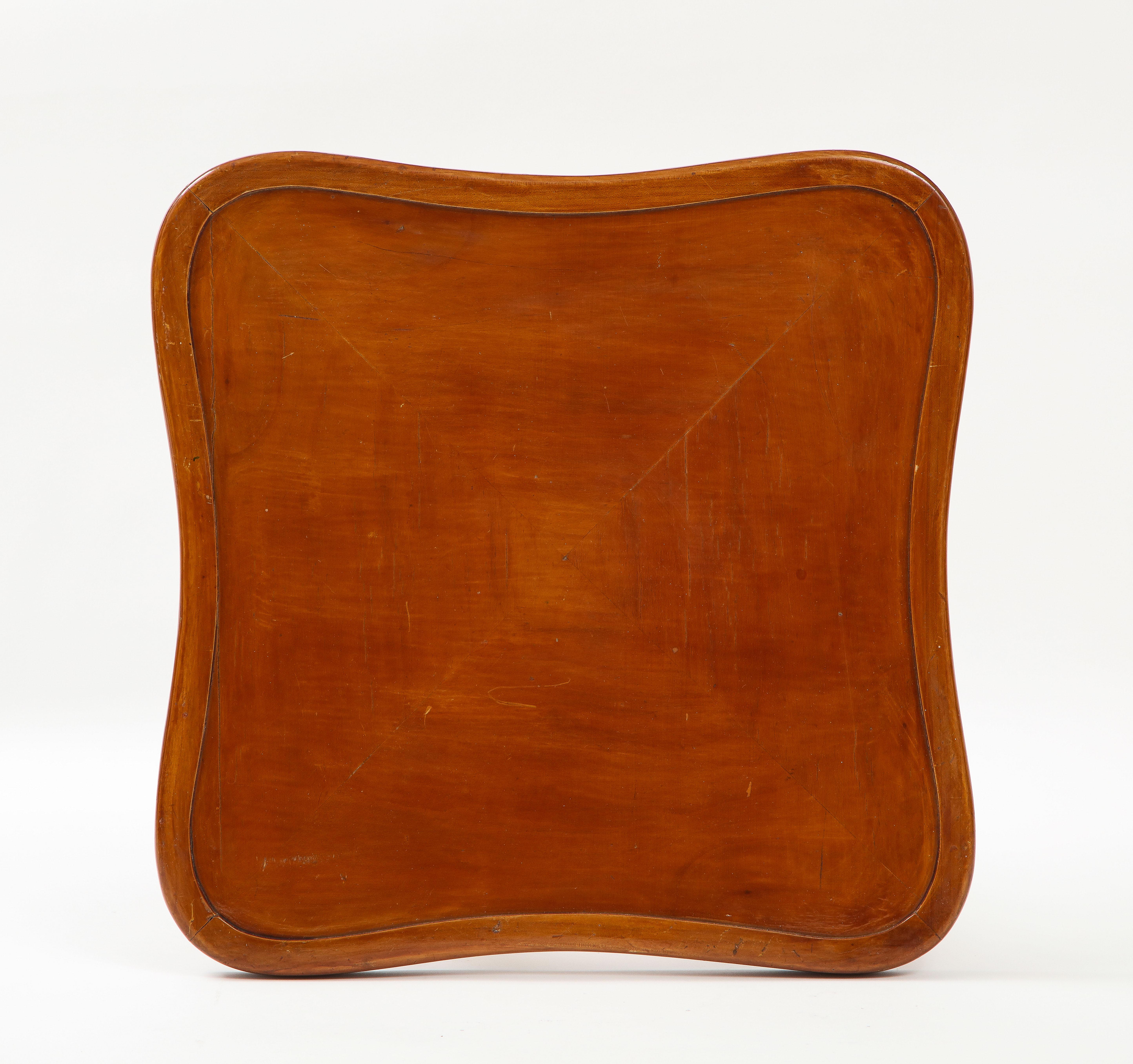 Paolo Buffa 'Attrib.' Occasional Clover Shaped Table, c. 1950-60 In Good Condition In Brooklyn, NY