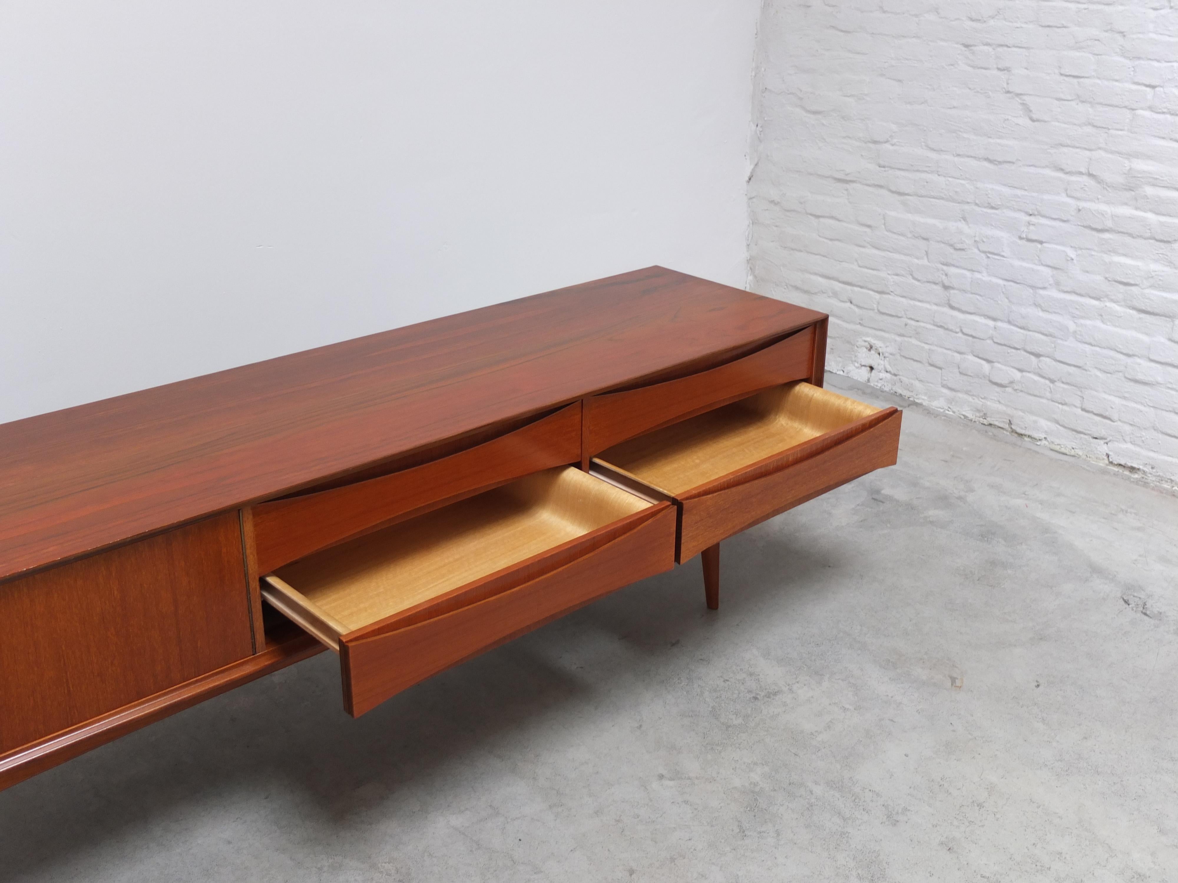 'Paola' Lowboard in Teak by Oswald Vermaercke for V-Form, 1959 For Sale 8