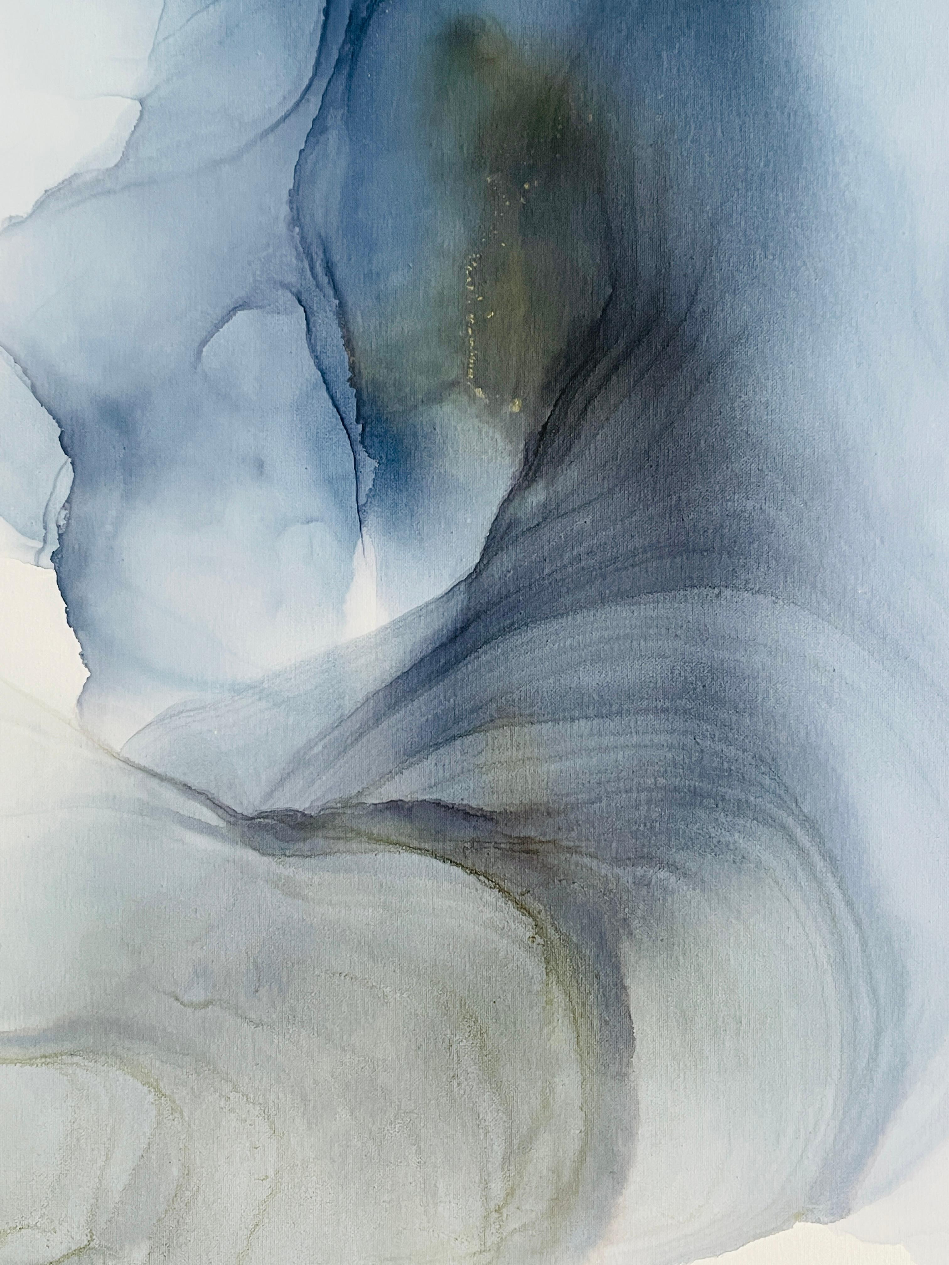 La mia pratica artistica è un'esplorazione intima del colore, della forma e del materiale come veicoli emotivi. Attraverso un linguaggio astratto, mi propongo di creare atmosfere che invitino alla contemplazione, al silenzio interiore e a una