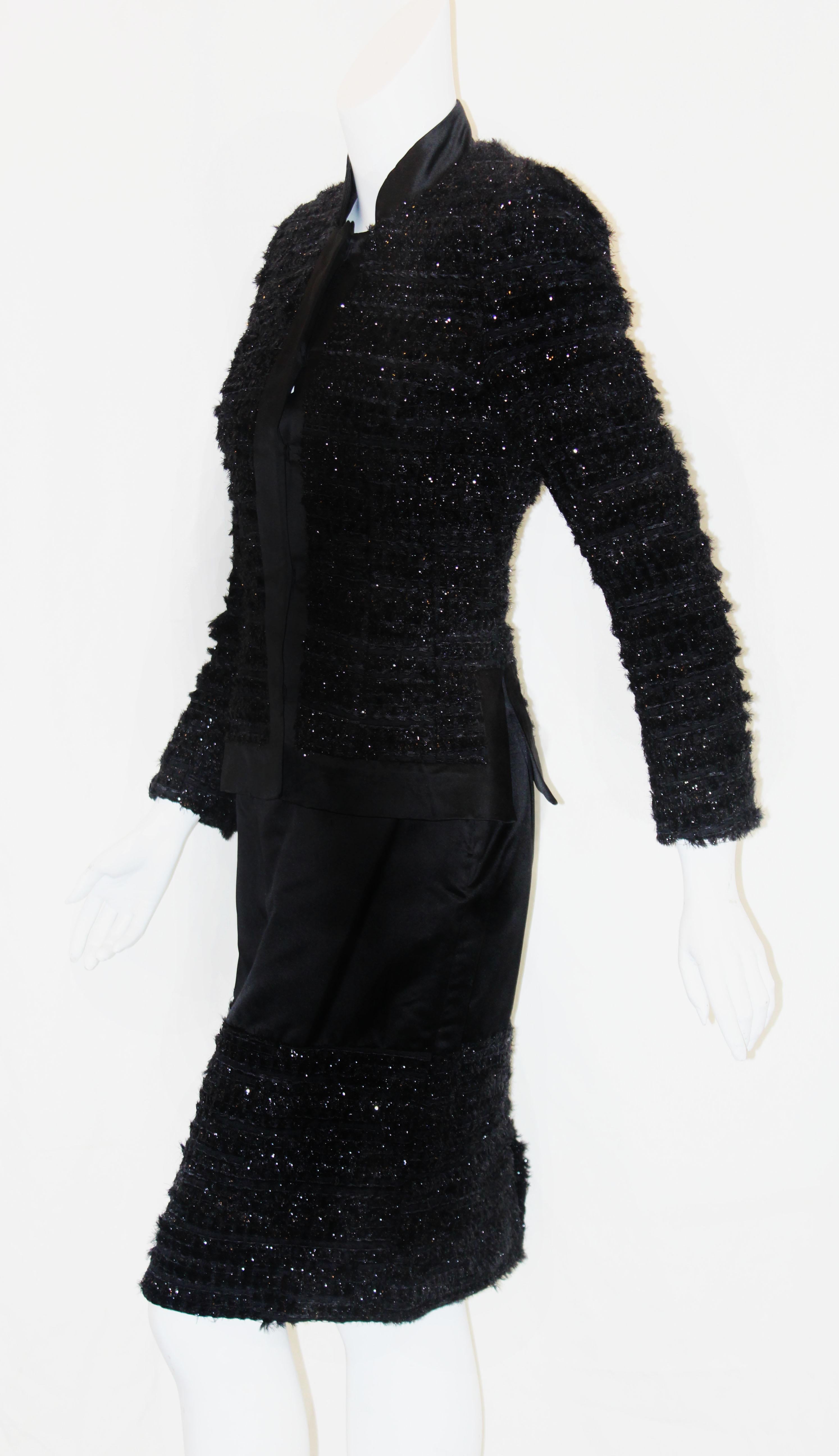 Women's Paola Quadretti Black Fringe Tweed Skirt Suit Size US 4 For Sale