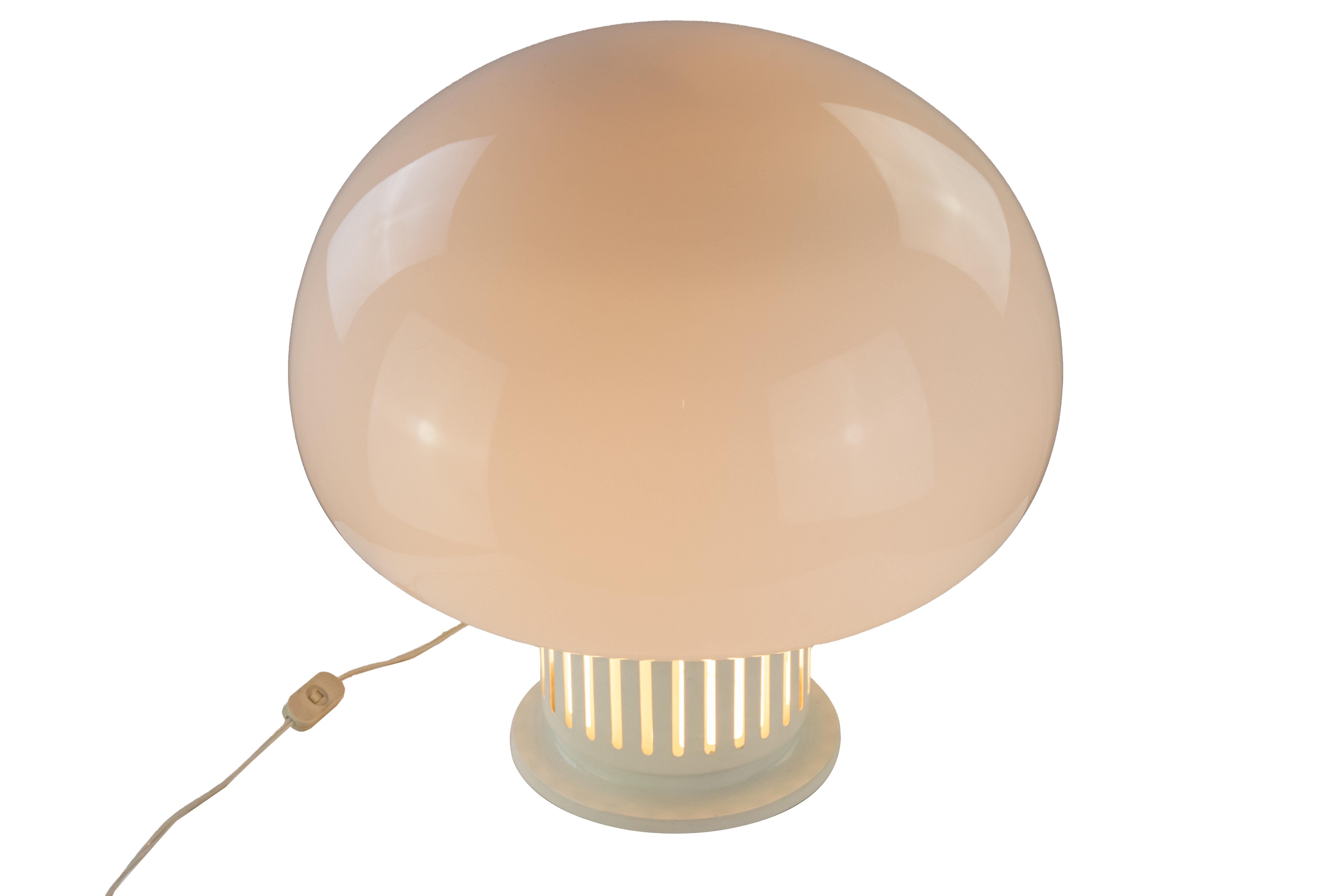 Paola Table Lamp by Studio Tetrarch for Lumenform, Italy 1968 For Sale 2