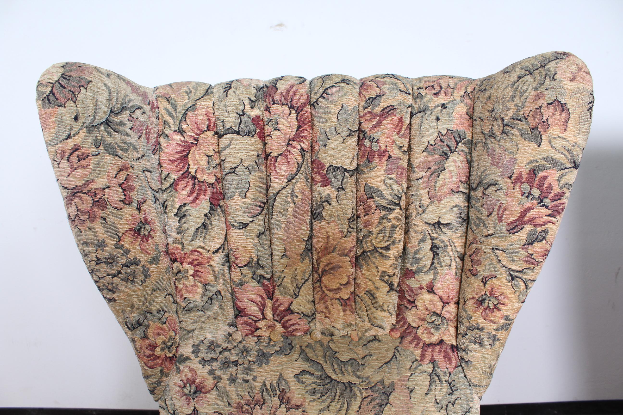 20th Century Paolo Buffa  pair of Armchairs floral fabric Italy 40s. 3