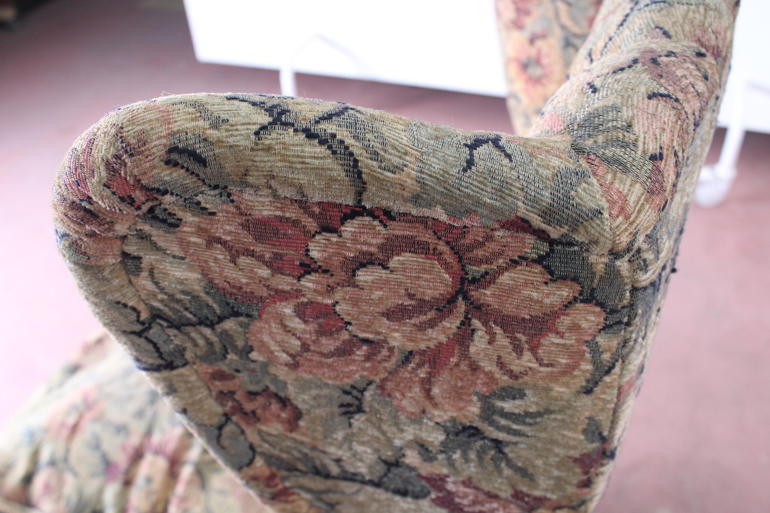 20th Century Paolo Buffa  pair of Armchairs floral fabric Italy 40s. 8
