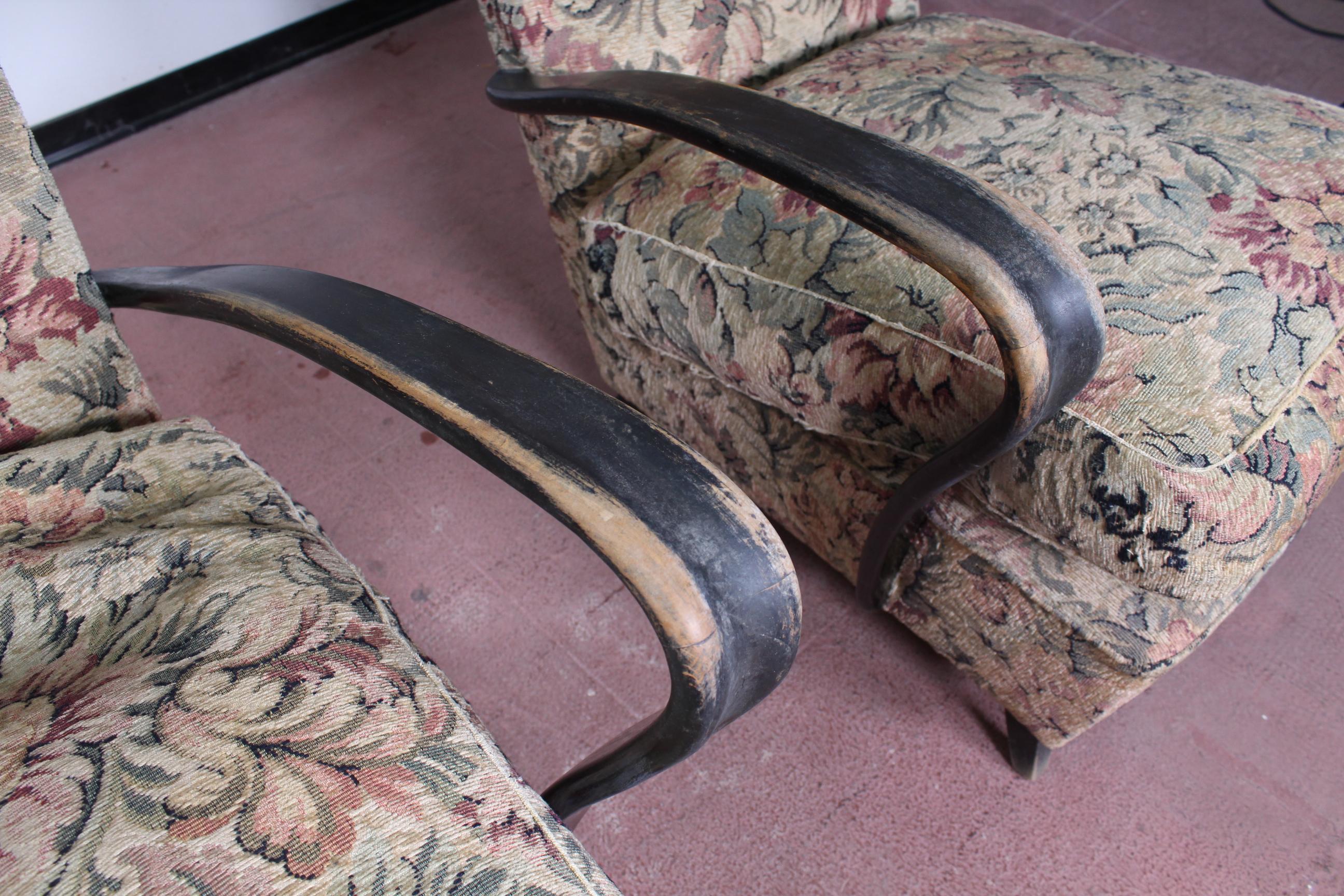 20th Century Paolo Buffa  pair of Armchairs floral fabric Italy 40s. 1