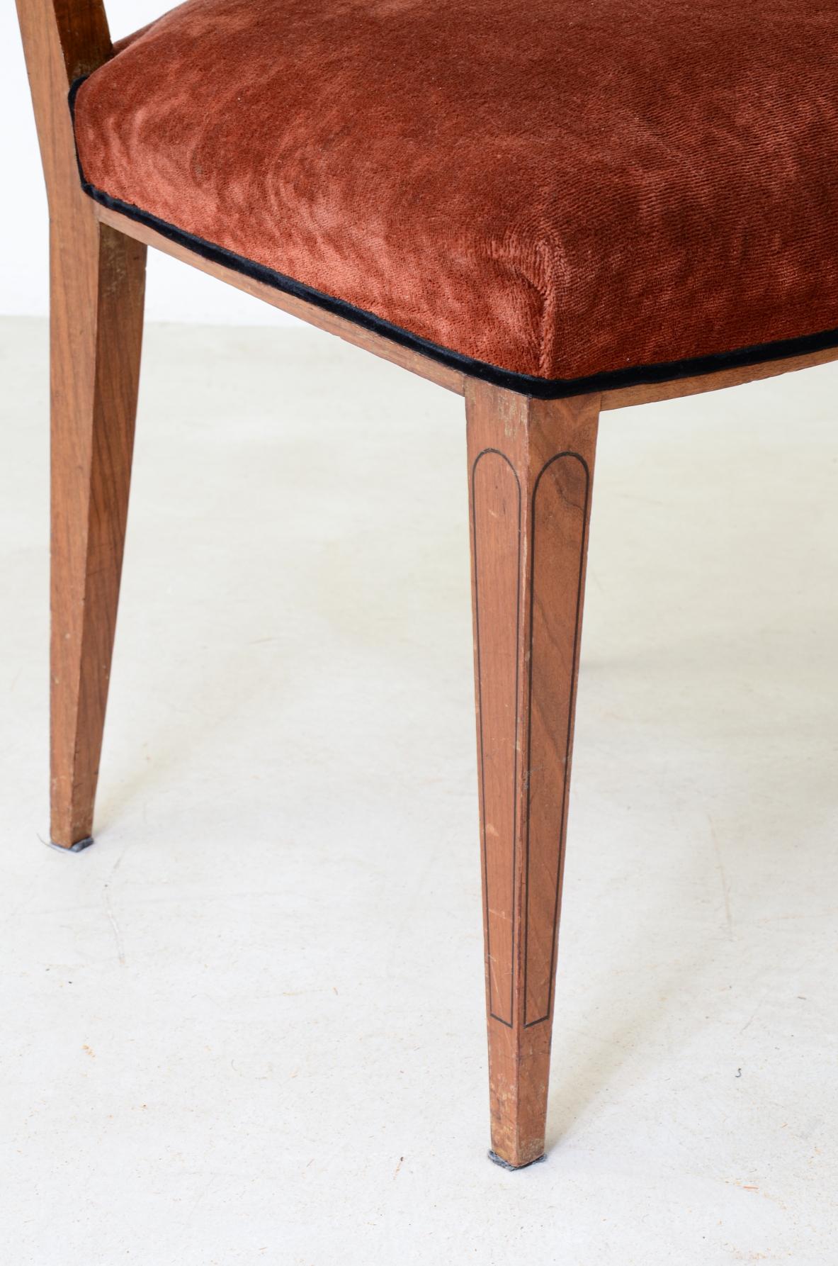 Paolo Buffa 8 elegant walnut chairs In Excellent Condition For Sale In Milano, IT