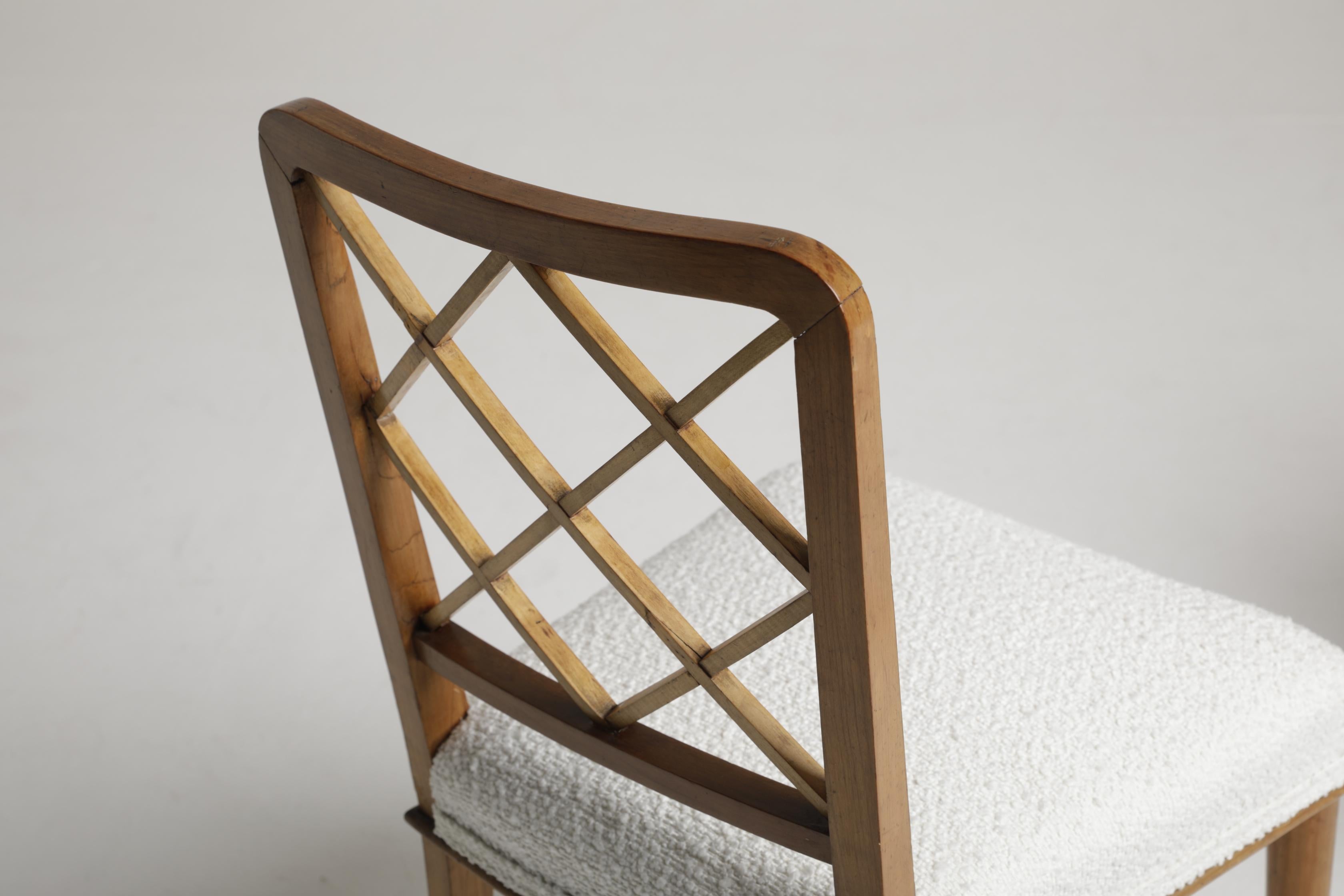 Italian Paolo Buffa 'Attr.', Two Mid-Century Chairs in Wood and White Bouclé Fabric