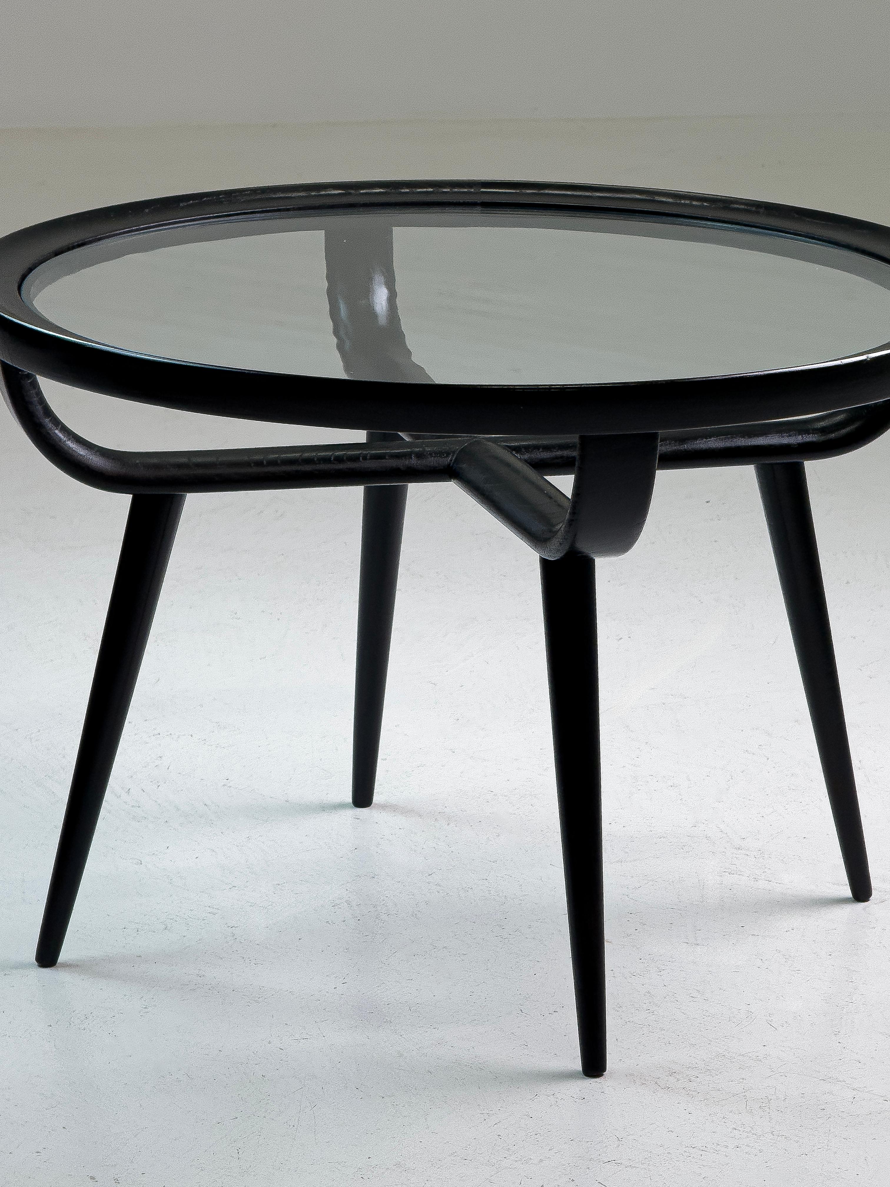 Paolo Buffa (attribué) - Table basse ronde en noyer noir et verre, Italie, 1950- en vente 3