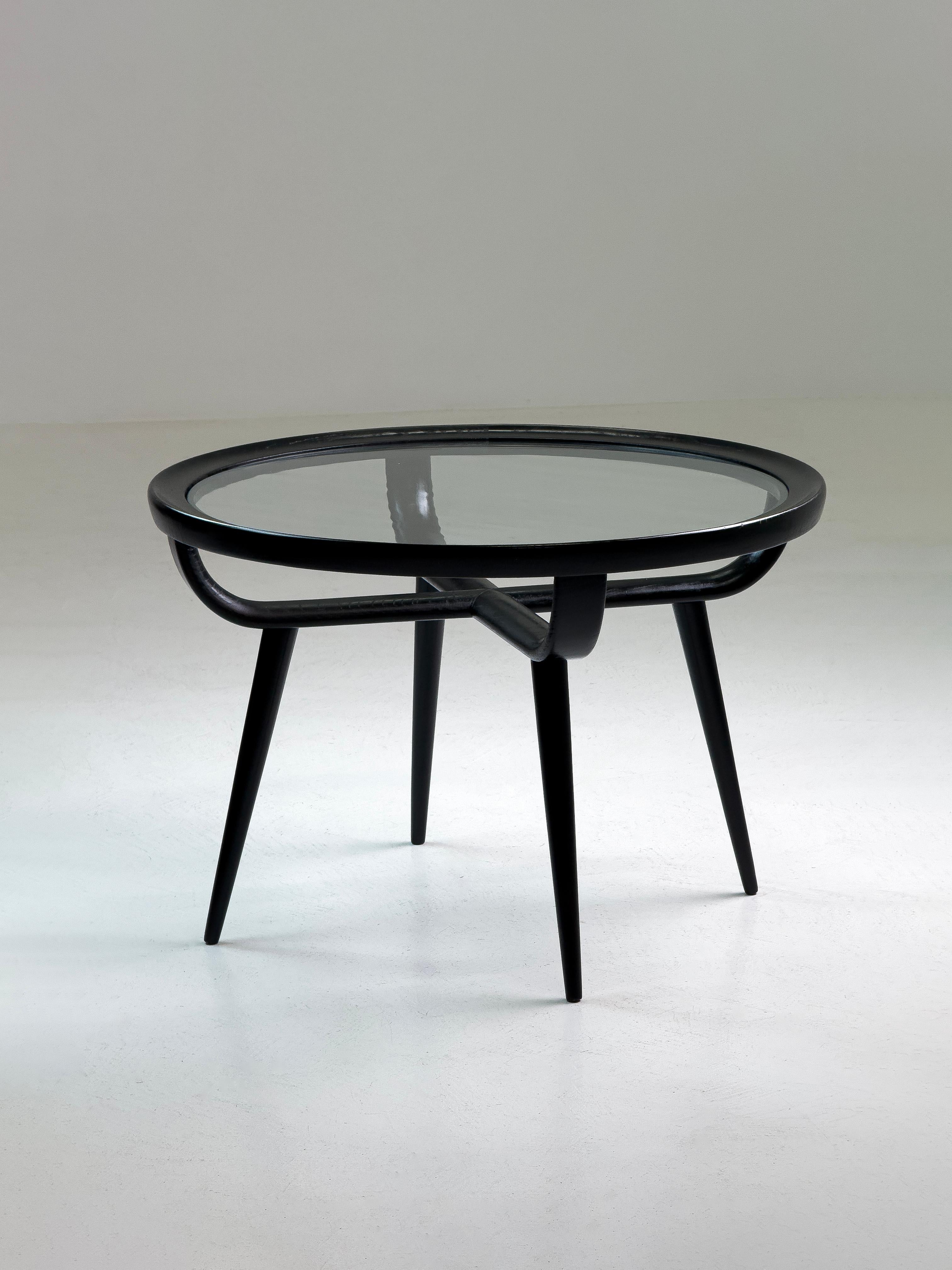Paolo Buffa (attribué) - Table basse ronde en noyer noir et verre, Italie, 1950- en vente 4