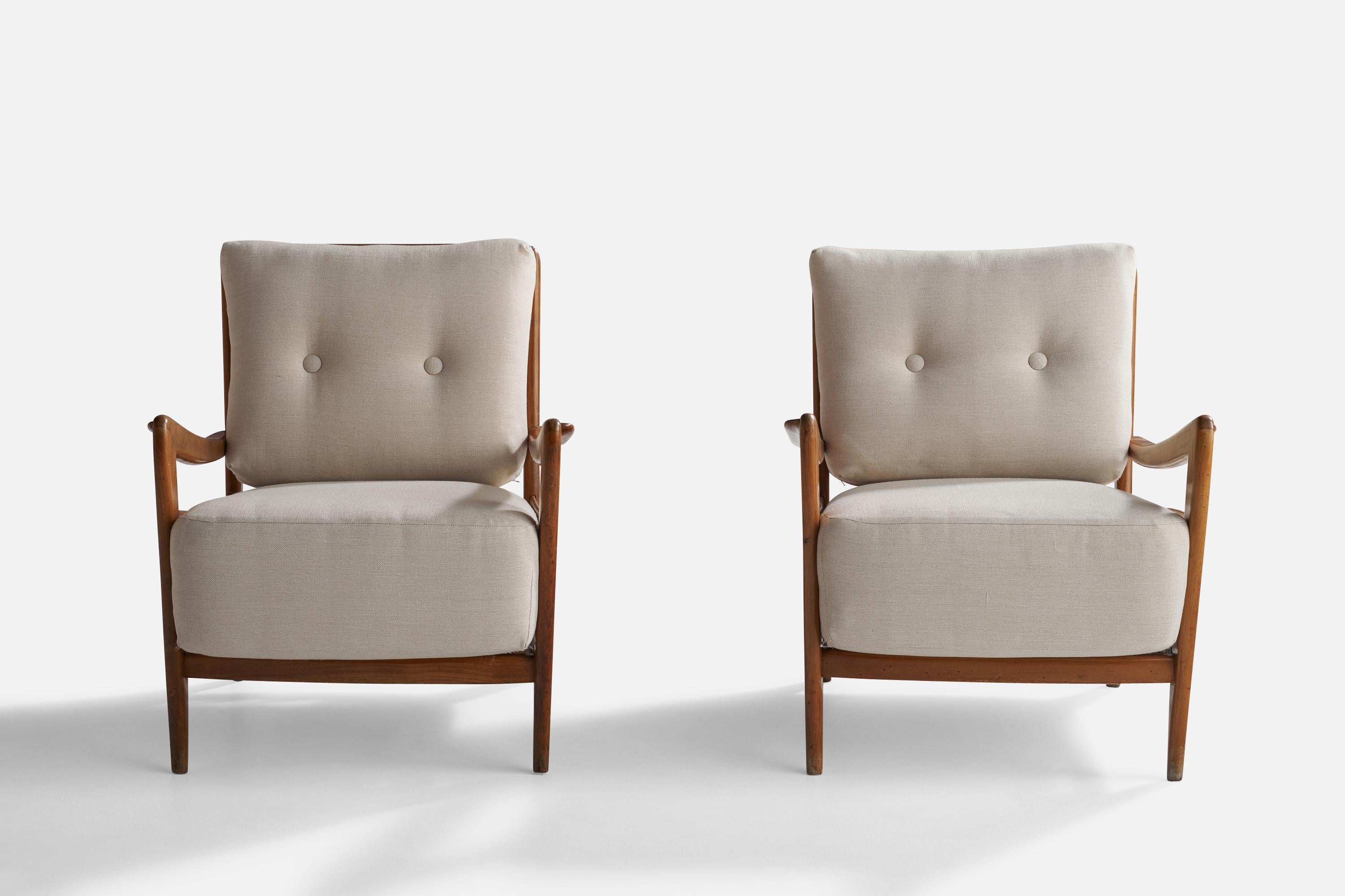 Paolo Buffa Attribution, Lounge Chairs, Fabric, Walnut, Italy, 1940s For Sale 1