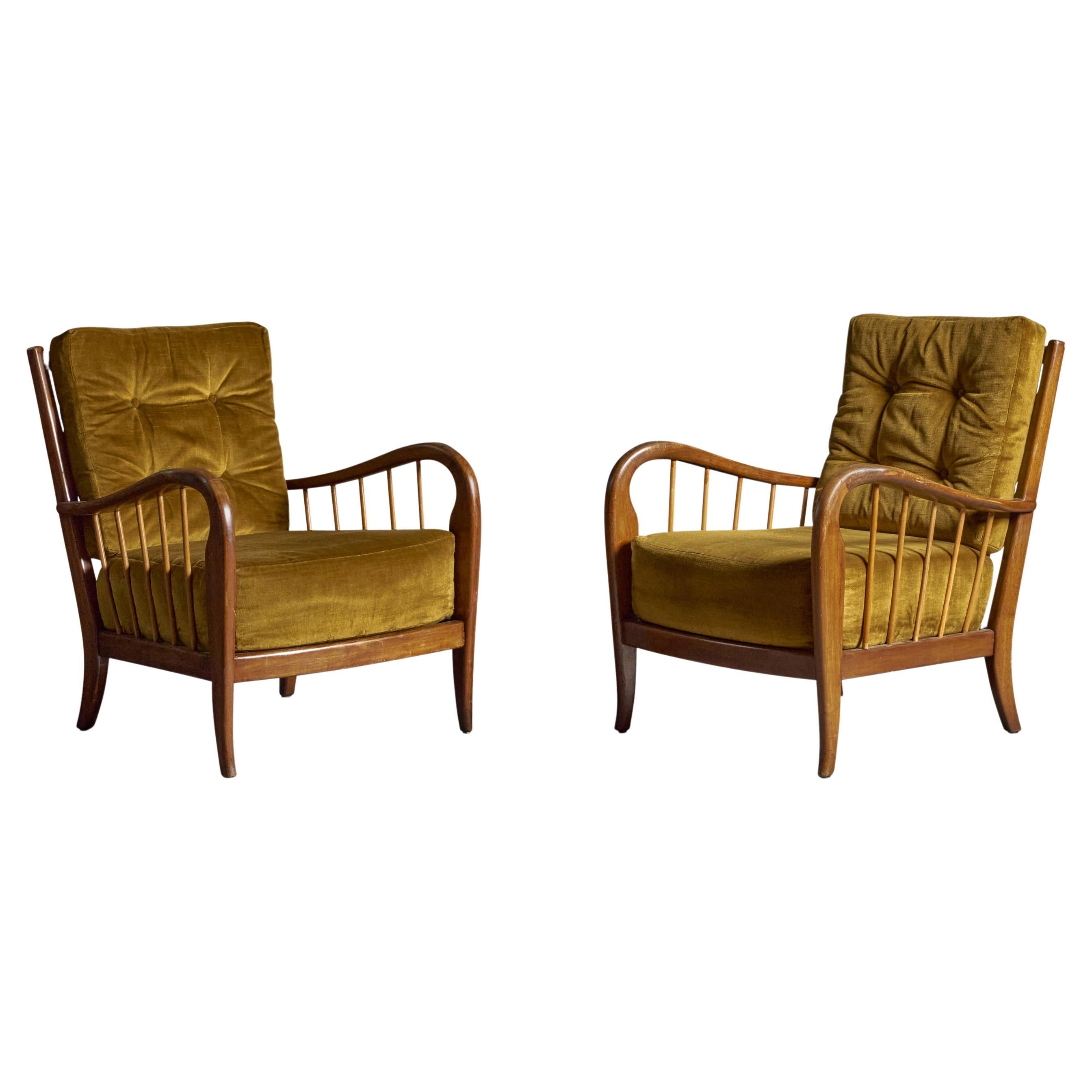 Paolo Buffa Attribution, Lounge Chairs, Walnut, Italy, 1940s For Sale