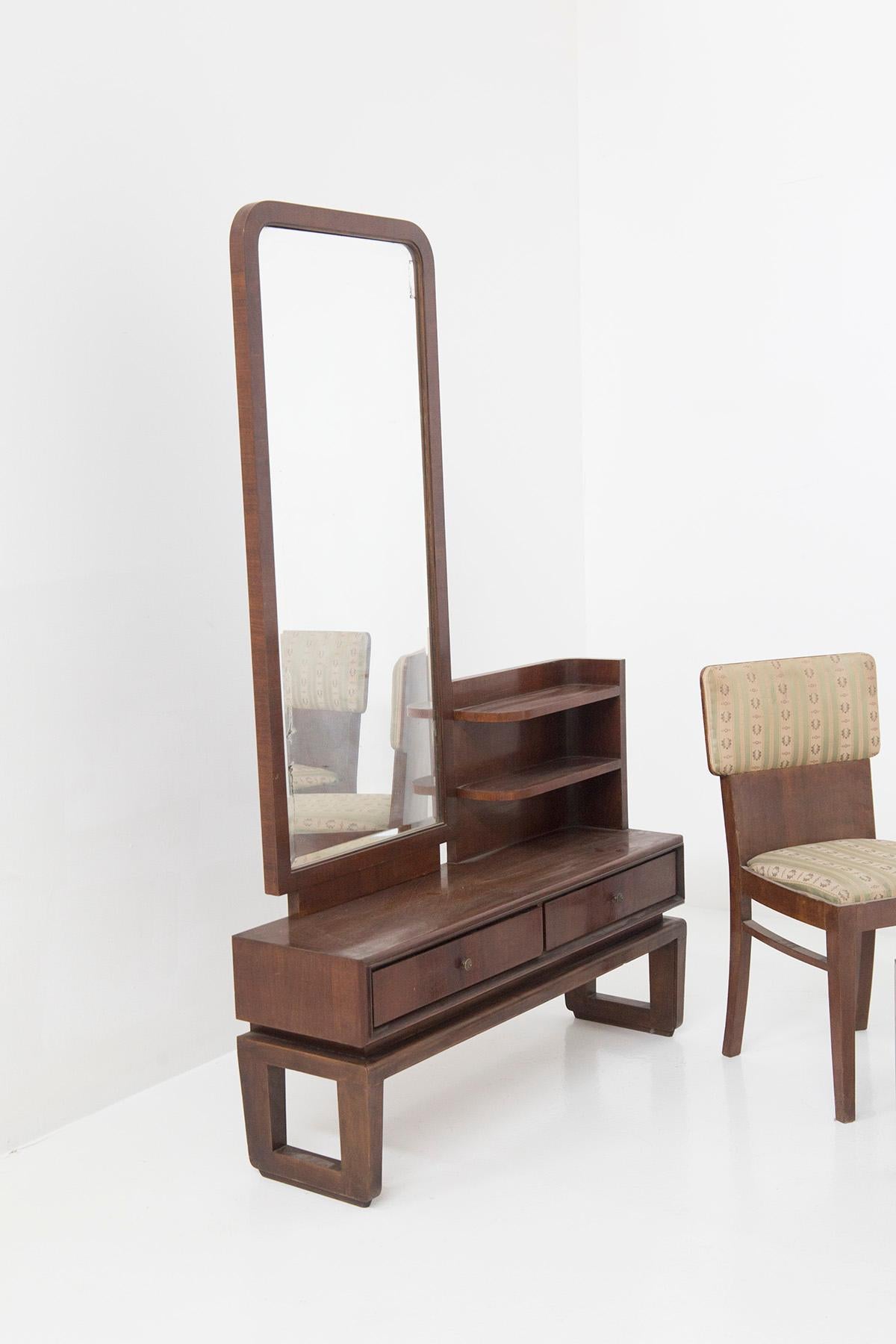 Schlafzimmerset von Paolo Buffa mit Waschtischspiegel, Sesseln und Ottomane im Angebot 1