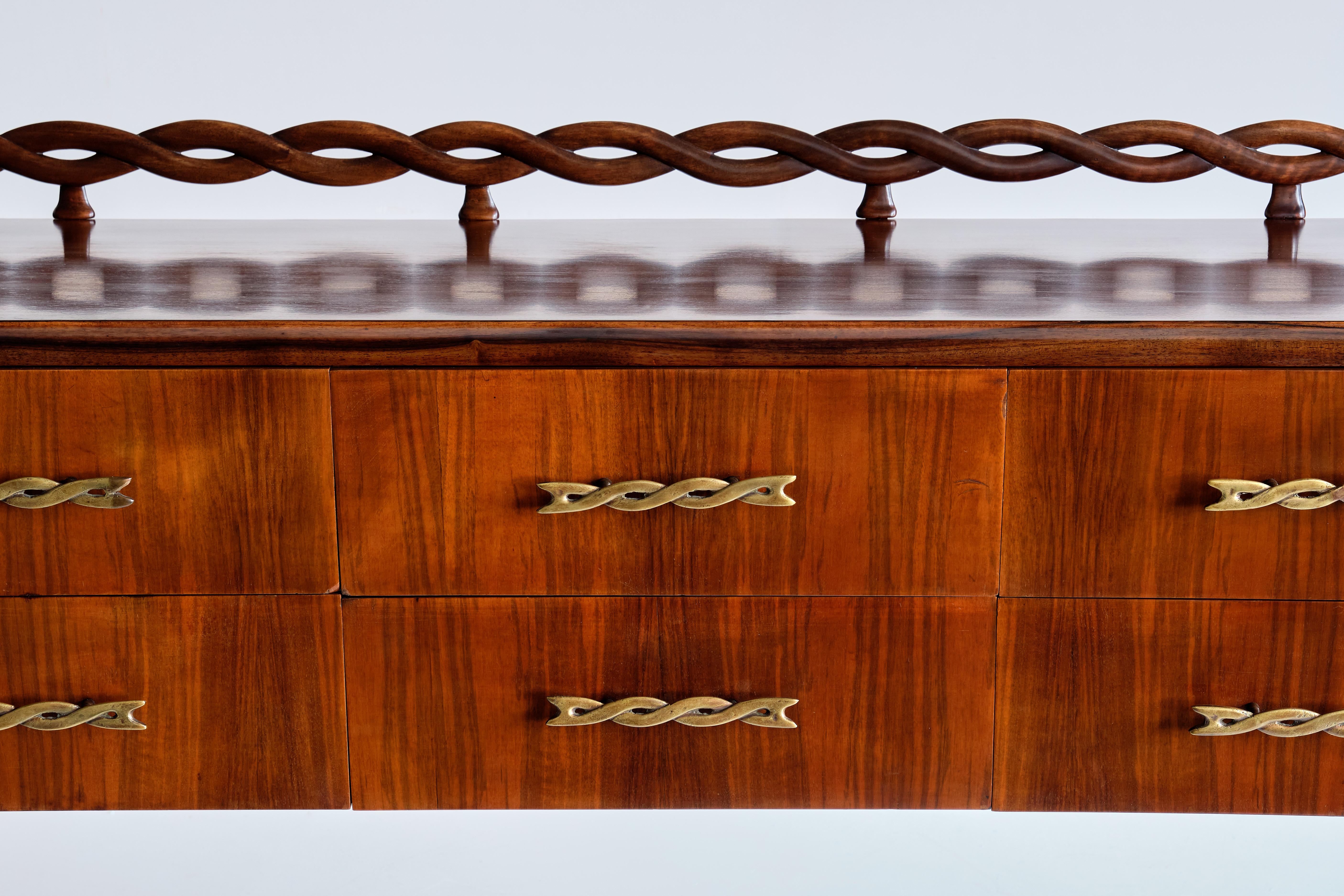 Modern Paolo Buffa Buffet / Sideboard in Walnut and Brass, Mario Quarti, Milan, 1942