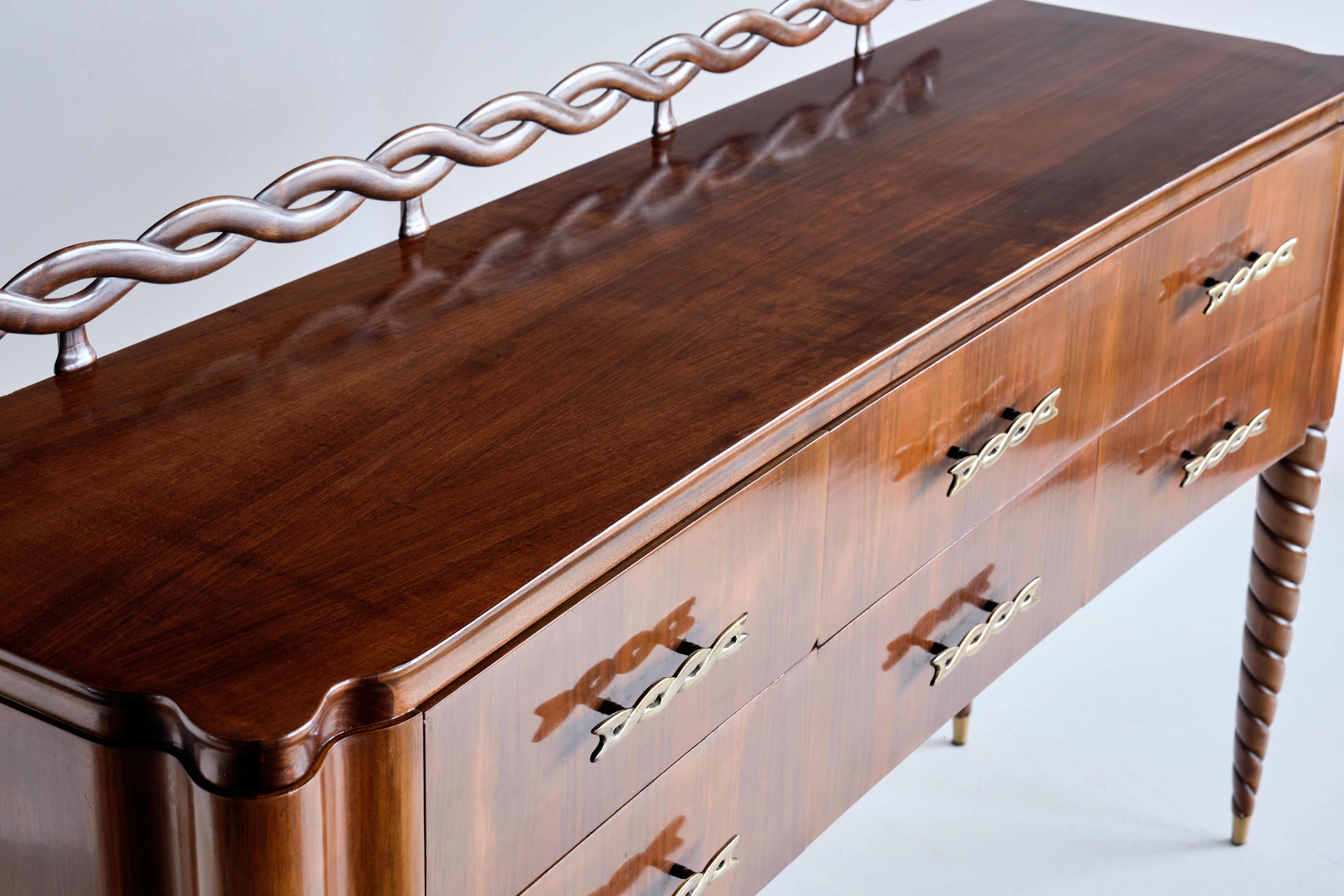 Hand-Carved Paolo Buffa Buffet / Sideboard in Walnut and Brass, Mario Quarti, Milan, 1942