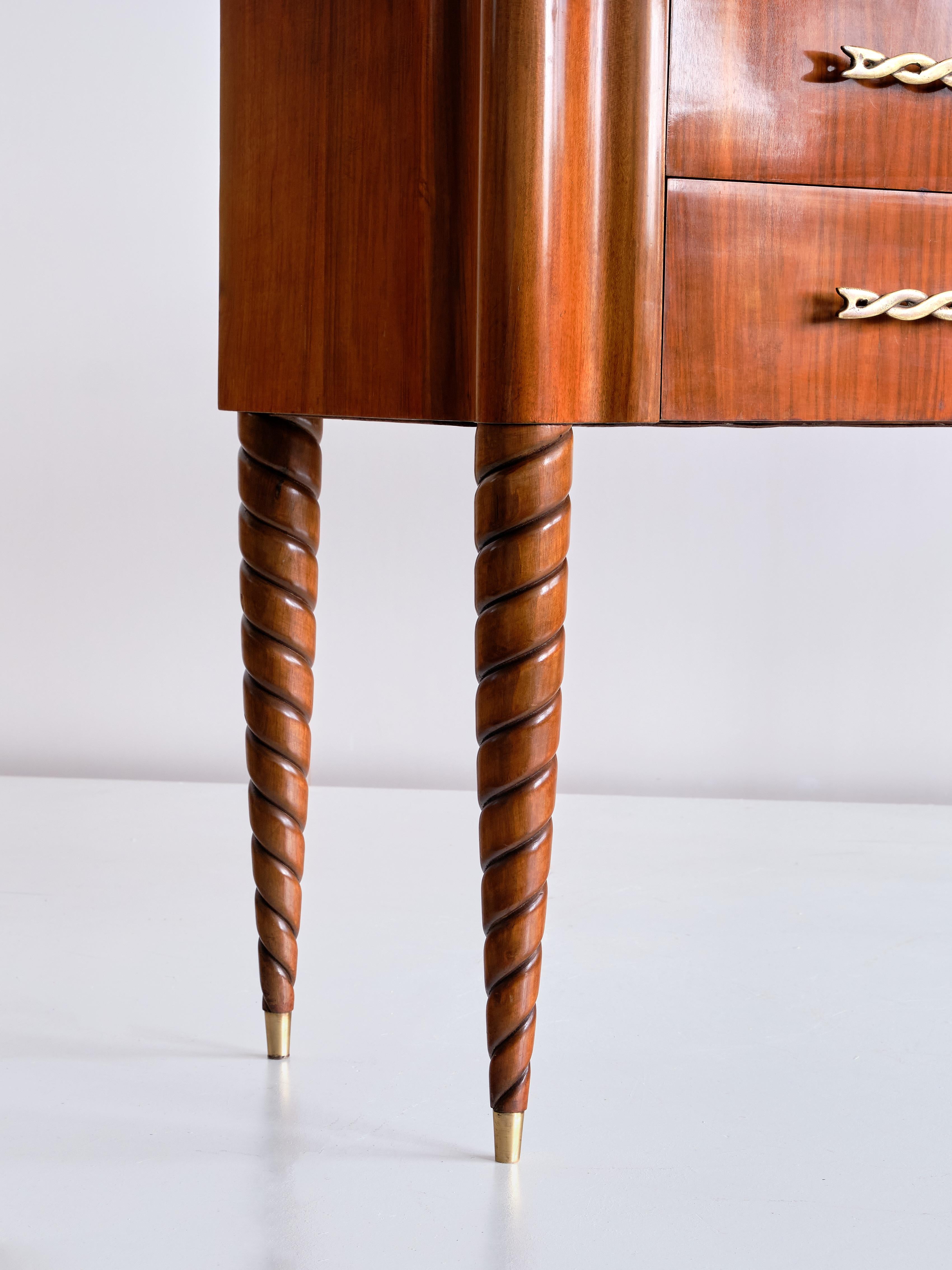 Mid-20th Century Paolo Buffa Buffet / Sideboard in Walnut and Brass, Mario Quarti, Milan, 1942