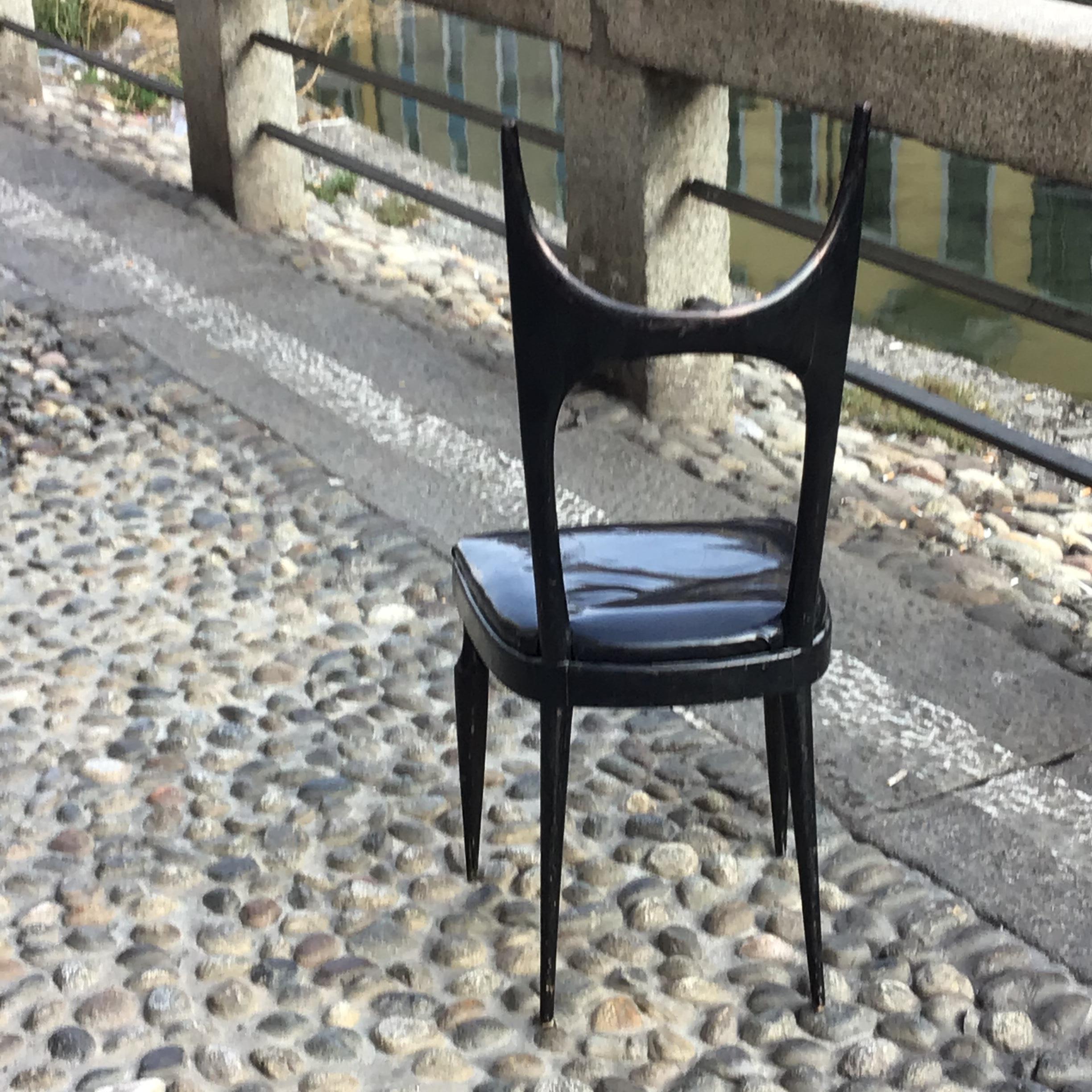Paolo Buffa Chair Wood Padded seat 1940 Italy In Good Condition For Sale In Milano, IT