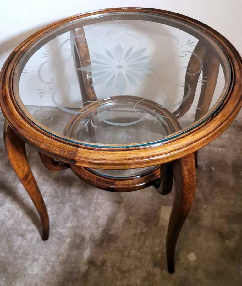 Paolo Buffa Coffee Table in Cherry Wood with Engraved Glass In Good Condition In Prato, Tuscany