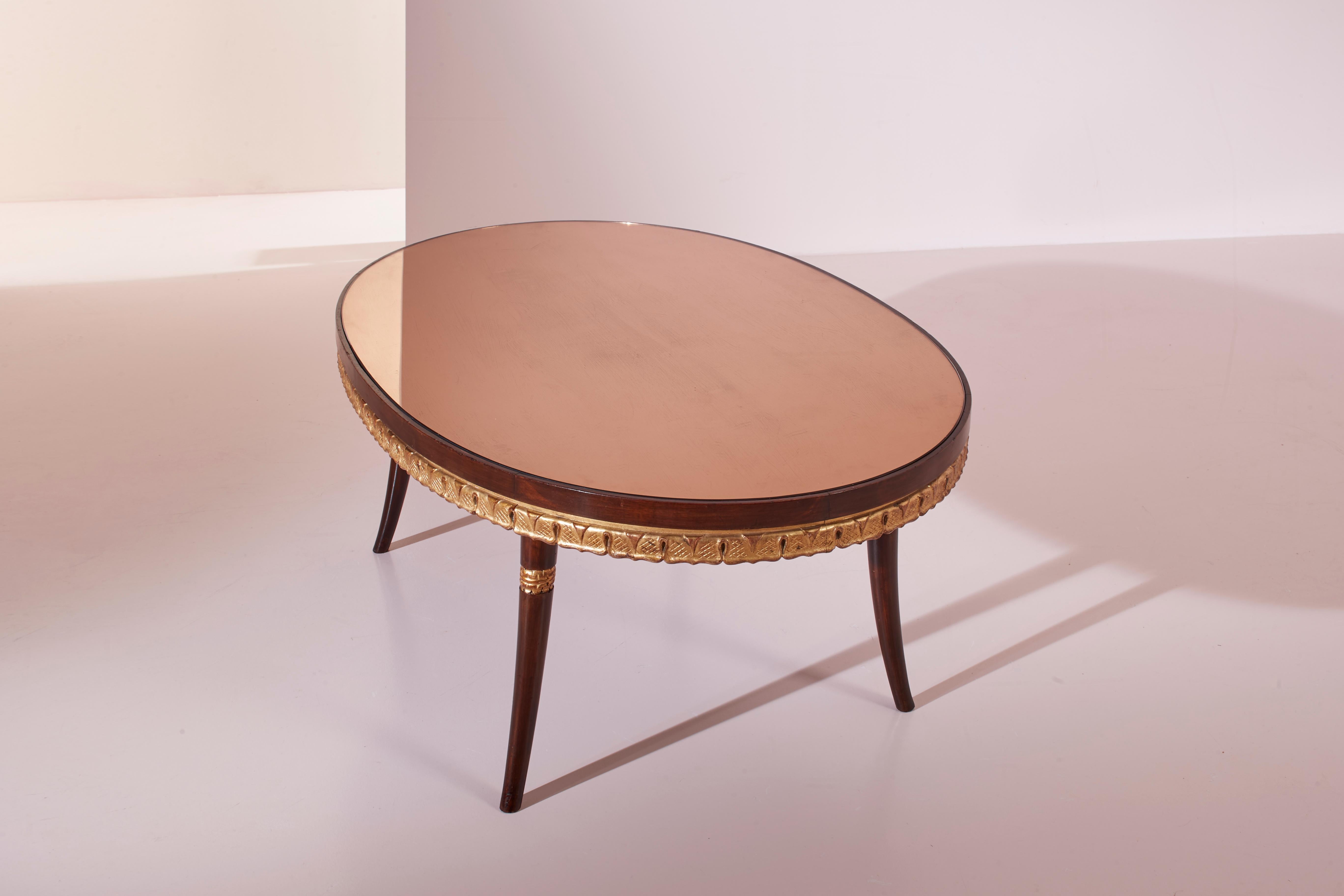 Table basse Paolo buffa avec bois peint et doré et plateau en verre miroir en vente 3