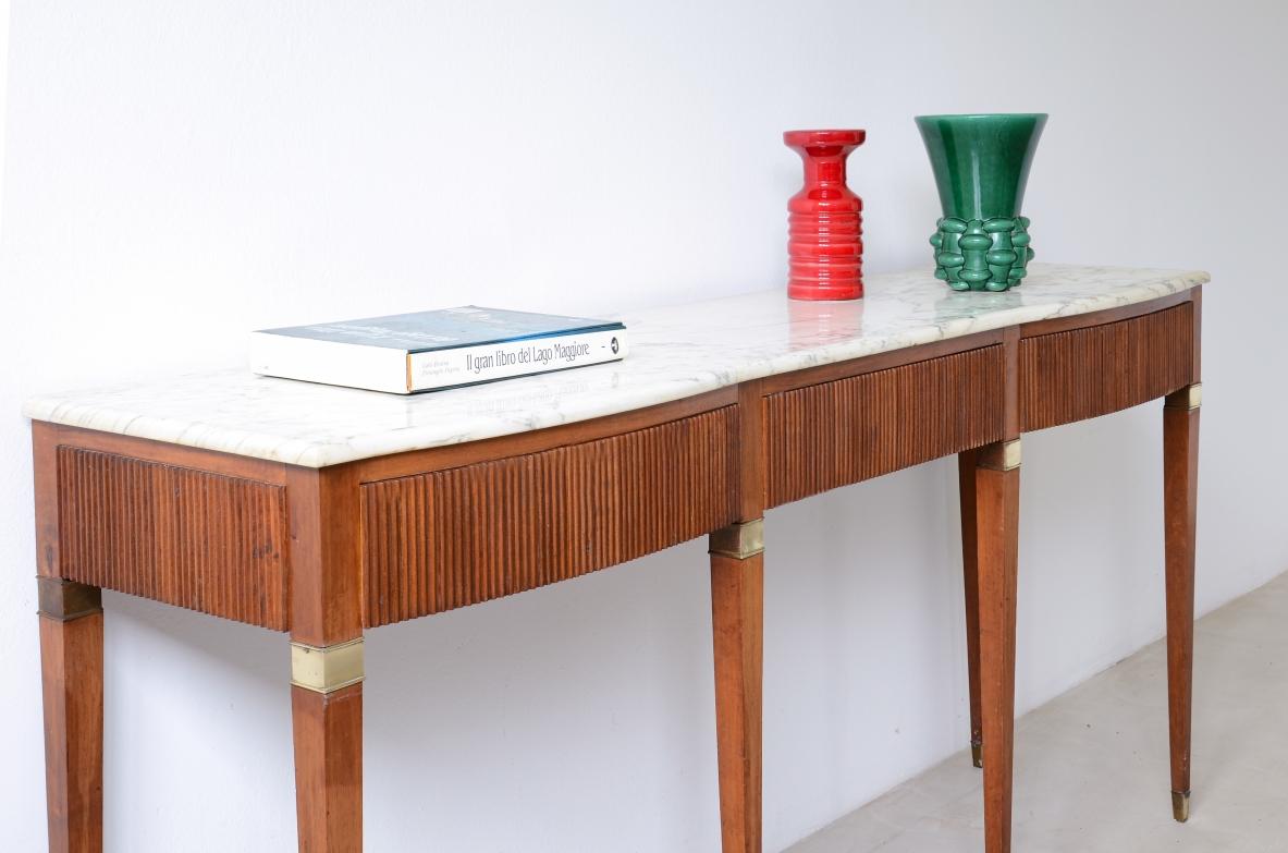 Italian Paolo Buffa console table with wavy line front