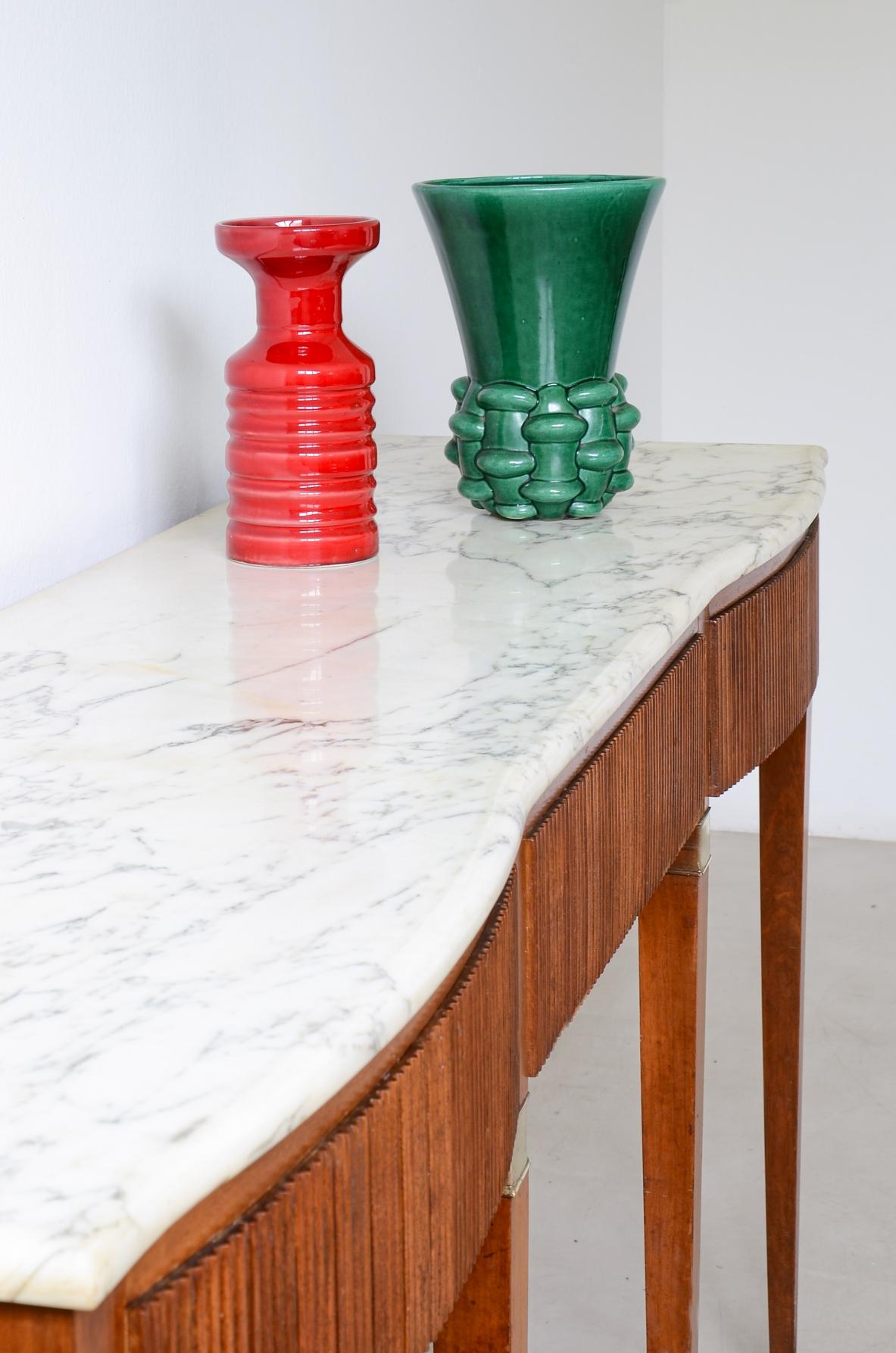 Paolo Buffa console table with wavy line front In Excellent Condition In Milano, IT