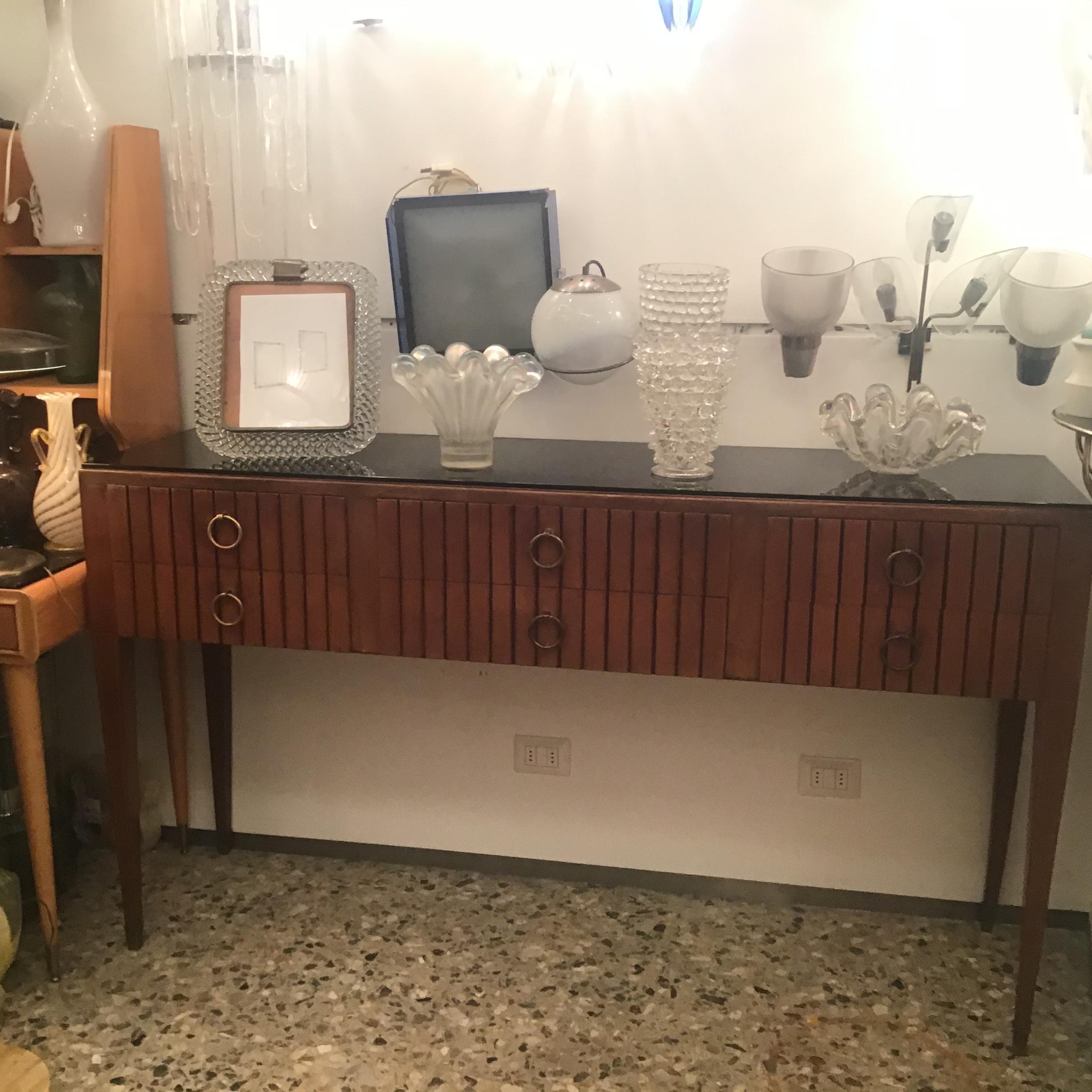 Paolo Buffa Consolle Buffet wood Opaline Glass Brass 1940 Italy In Excellent Condition In Milano, IT