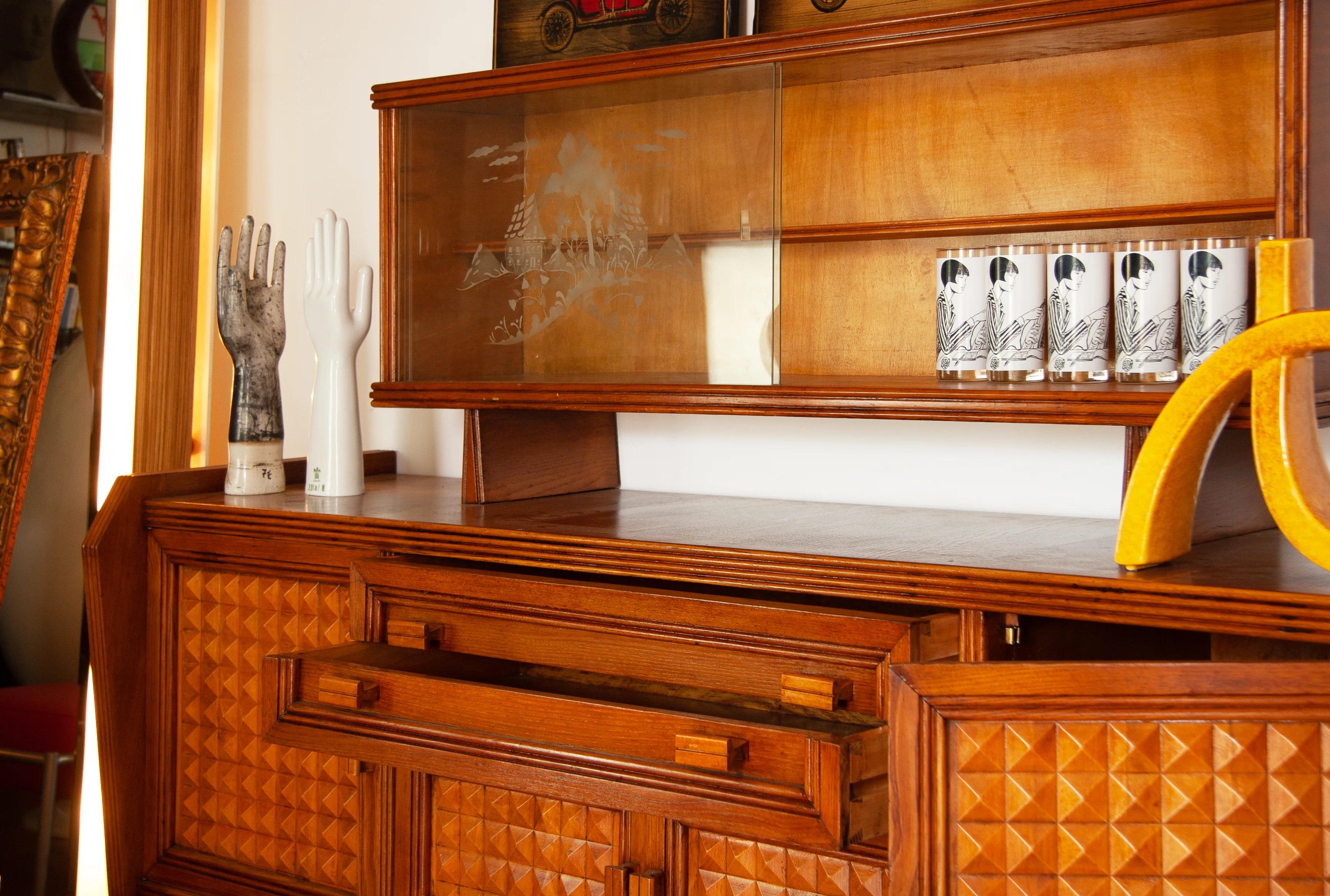 Mid-Century Modern Paolo Buffa Credenza Sideboard  For Sale