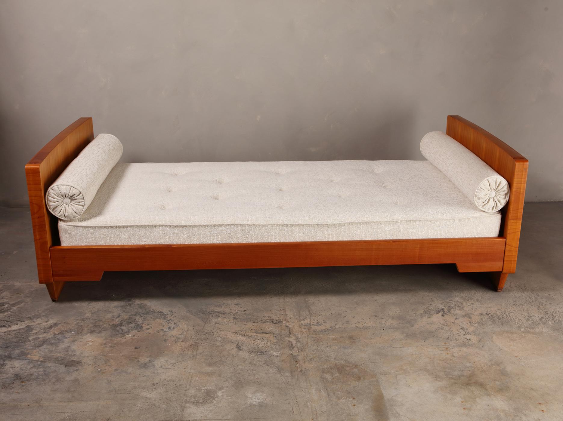 Stunning Paolo Buffa Daybed circa 1940s in cherry wood with hand painted design on the sides.