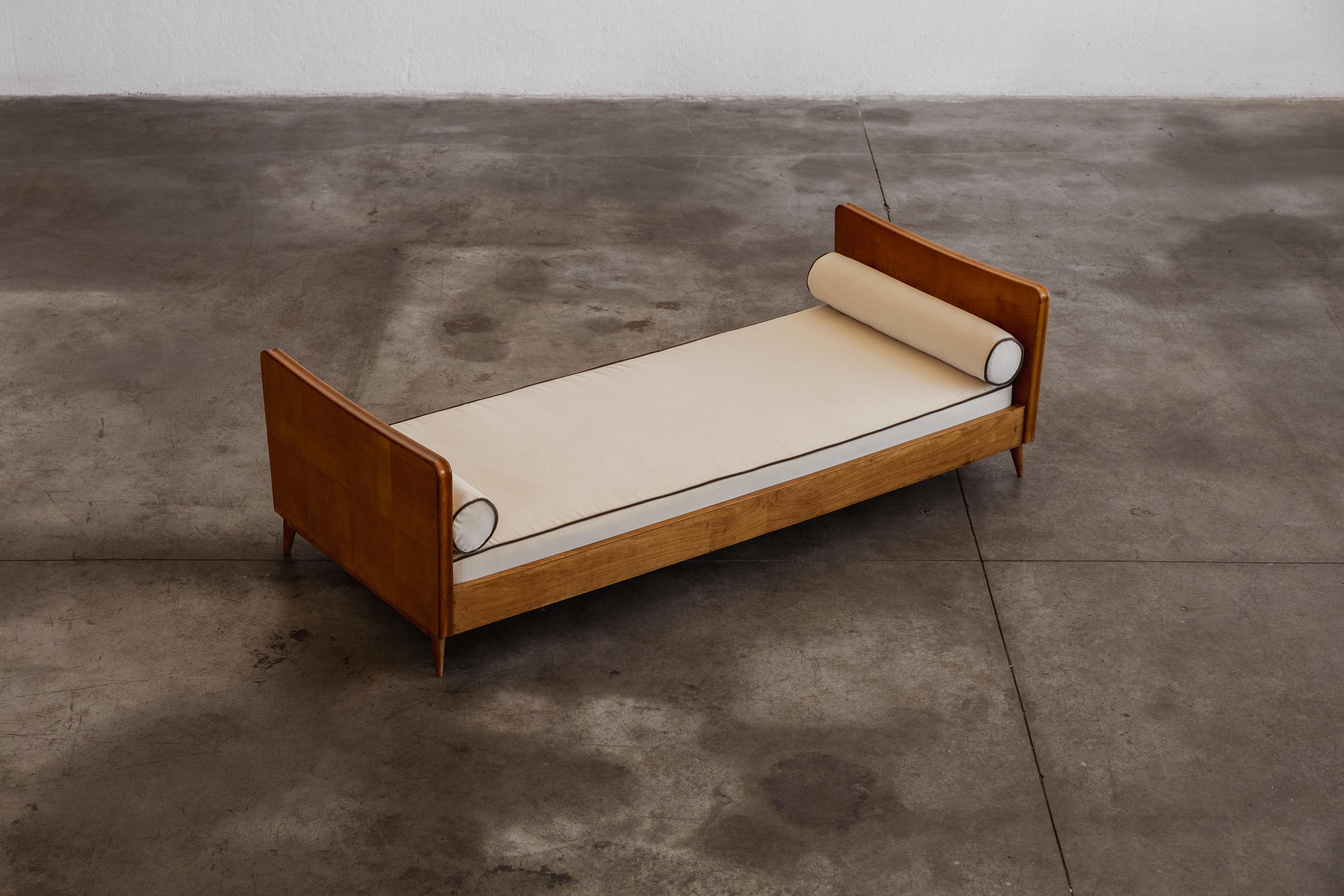 Paolo Buffa Letto da giorno Deco per Galdino Maspero, 1948 in vendita 1