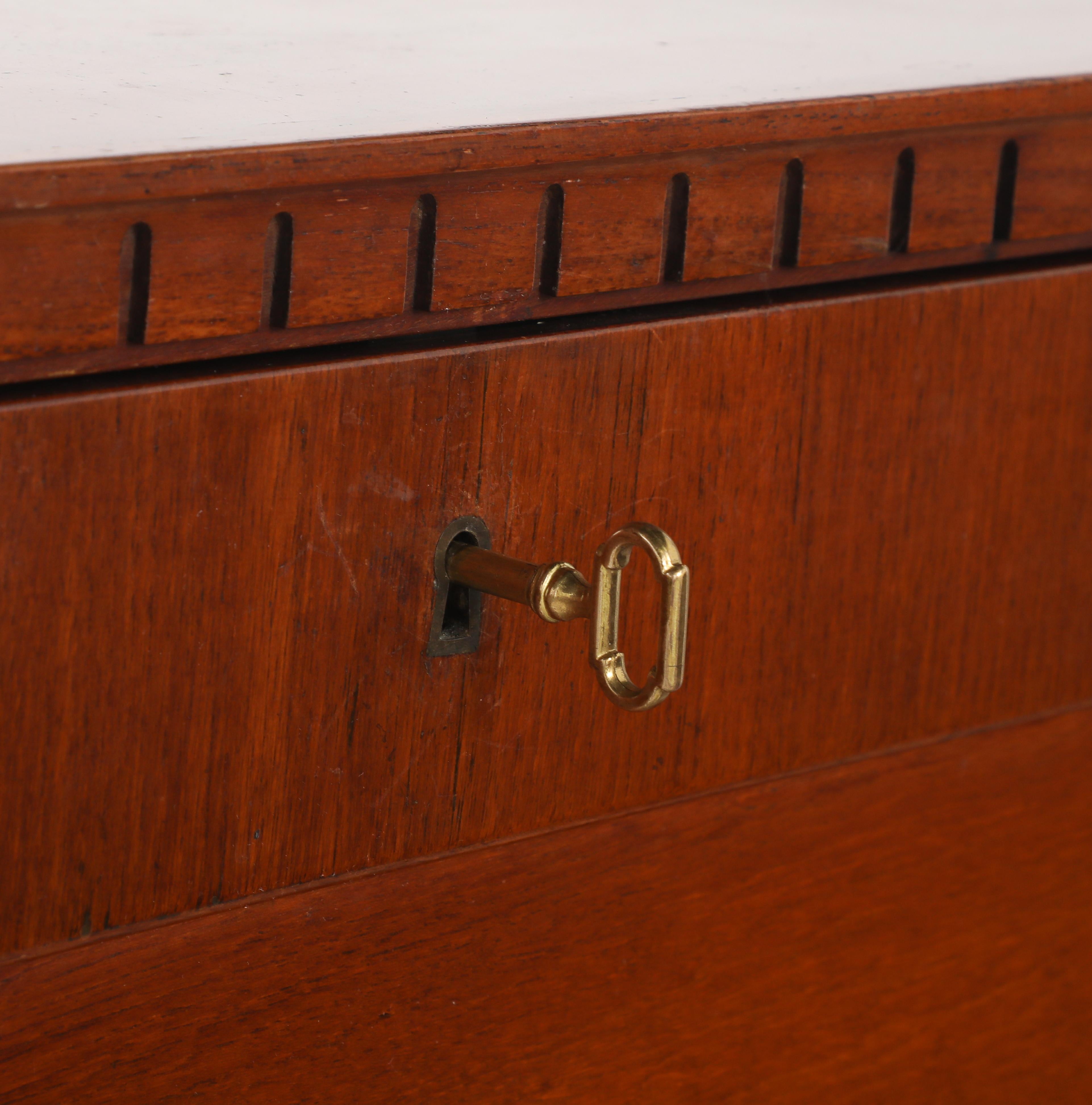 Paolo Buffa Drop-Down Desk, circa 1950 im Angebot 11