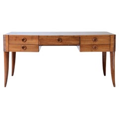 Escritorios y Mesas de Escribir