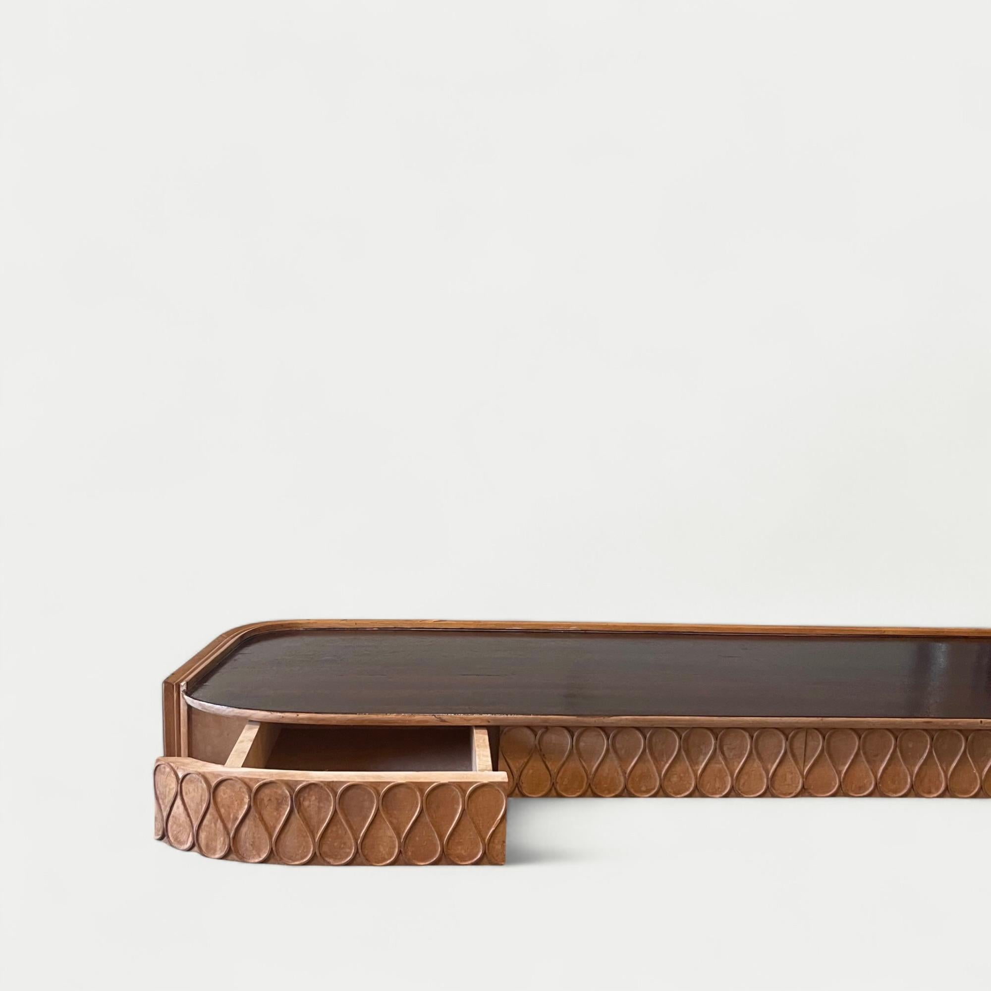 Consola flotante Paolo Buffa circa 1945 mediados del siglo XX en venta