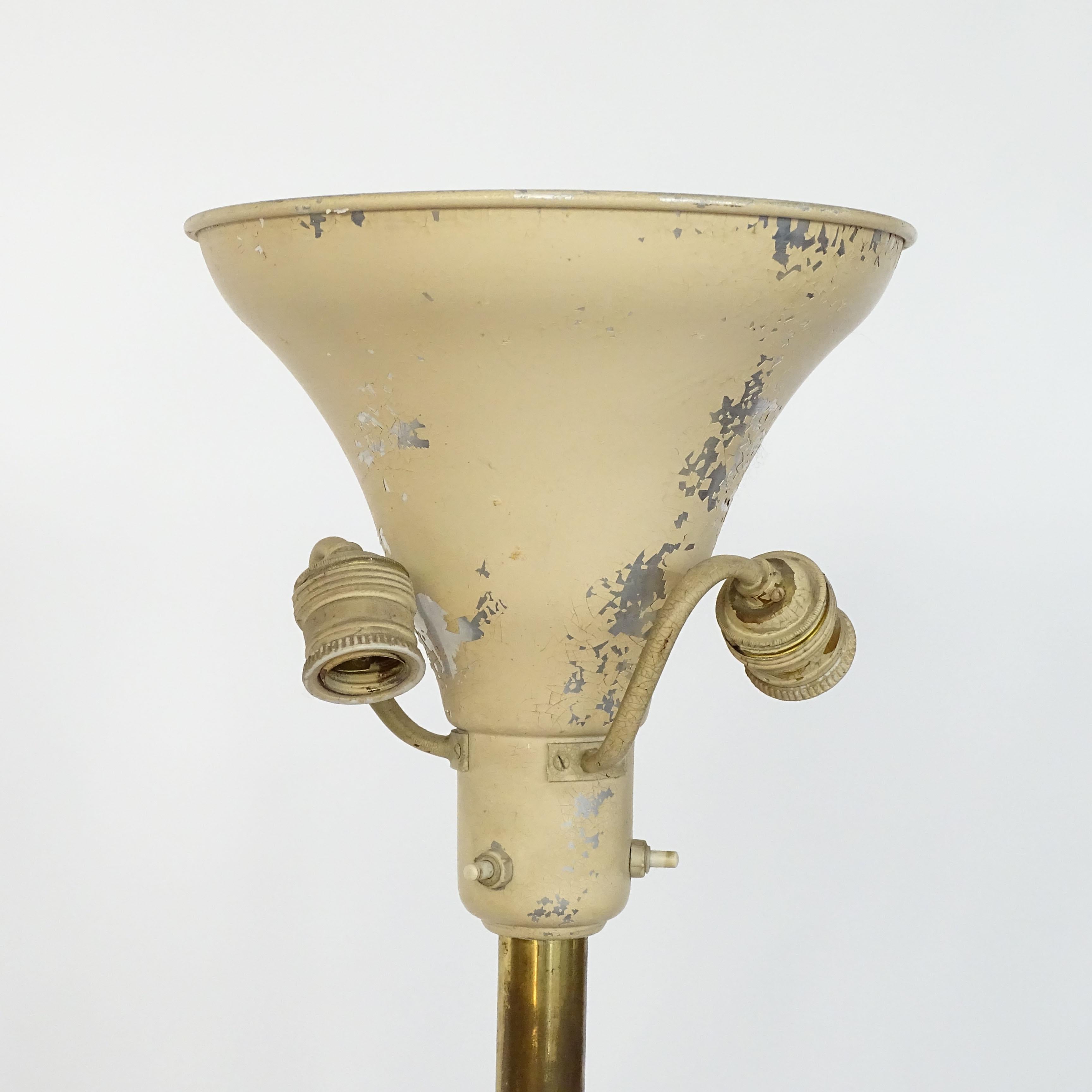 Mid-20th Century Paolo Buffa Flowers and Birds Decorated Floor Lamp in Wood and Brass, 1940s For Sale