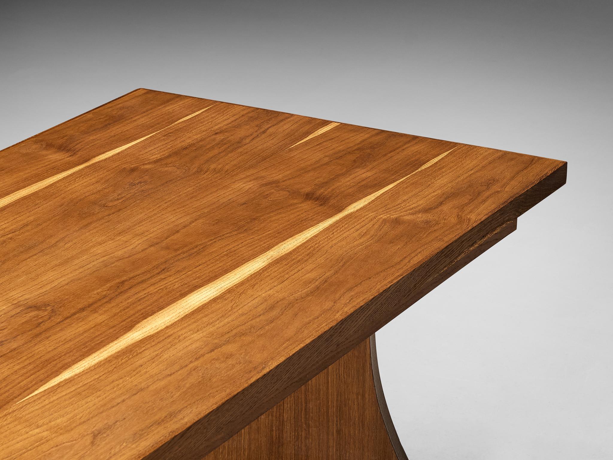 Paolo Buffa for Esposizione Permanente mobili Cantù Dining Table in Oak In Good Condition For Sale In Waalwijk, NL