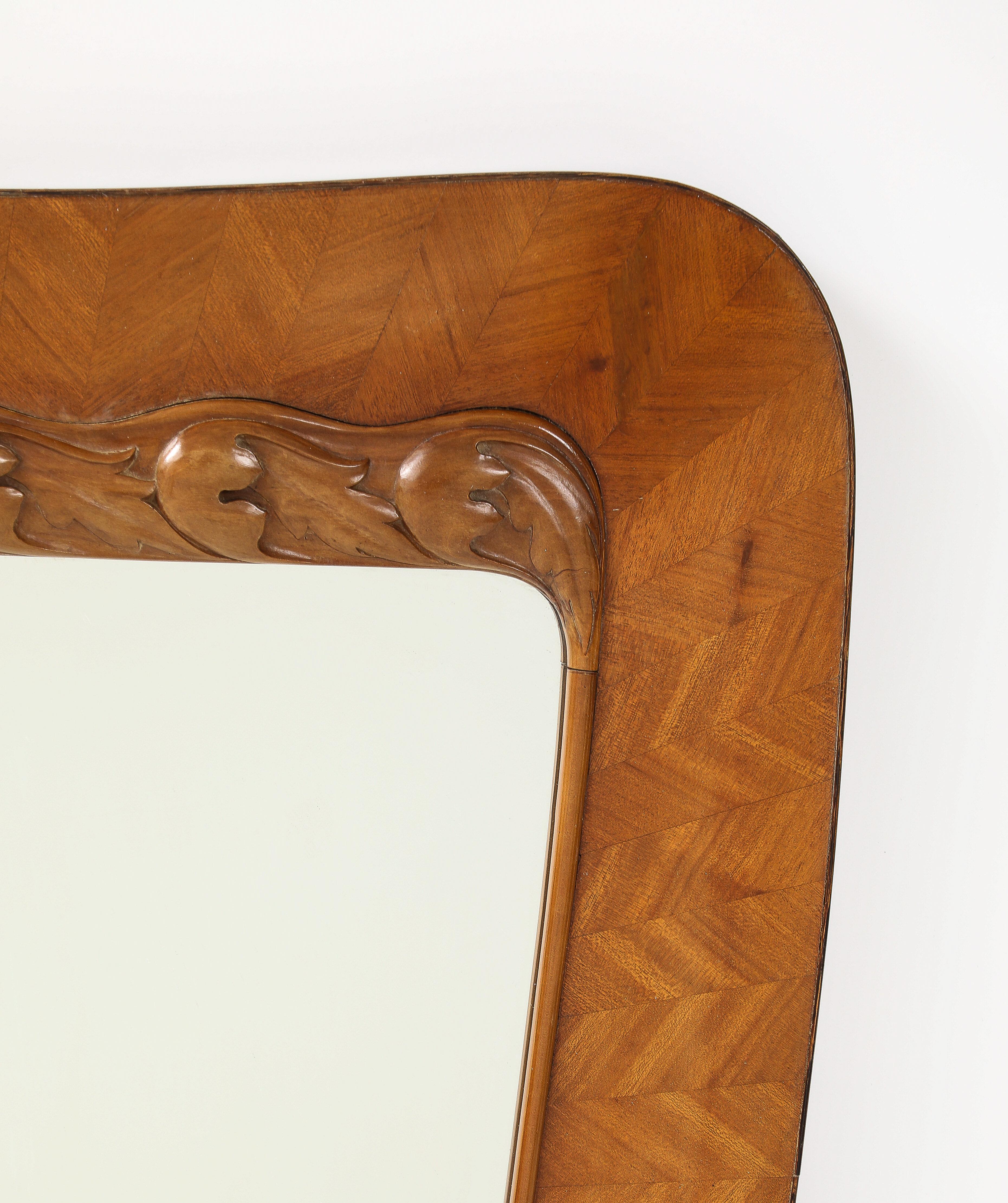 Paolo Buffa for Serafino Arrighi Rare Walnut Radicca Mirror, Italy, 1930s In Good Condition For Sale In New York, NY