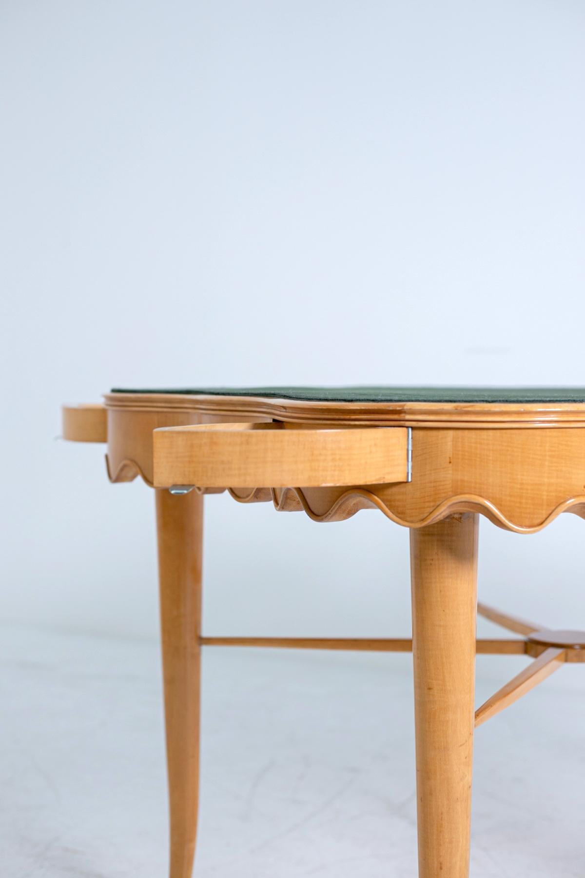 Paolo Buffa Game Table in Maple Wood and Brass and Velvet, 1950s 4