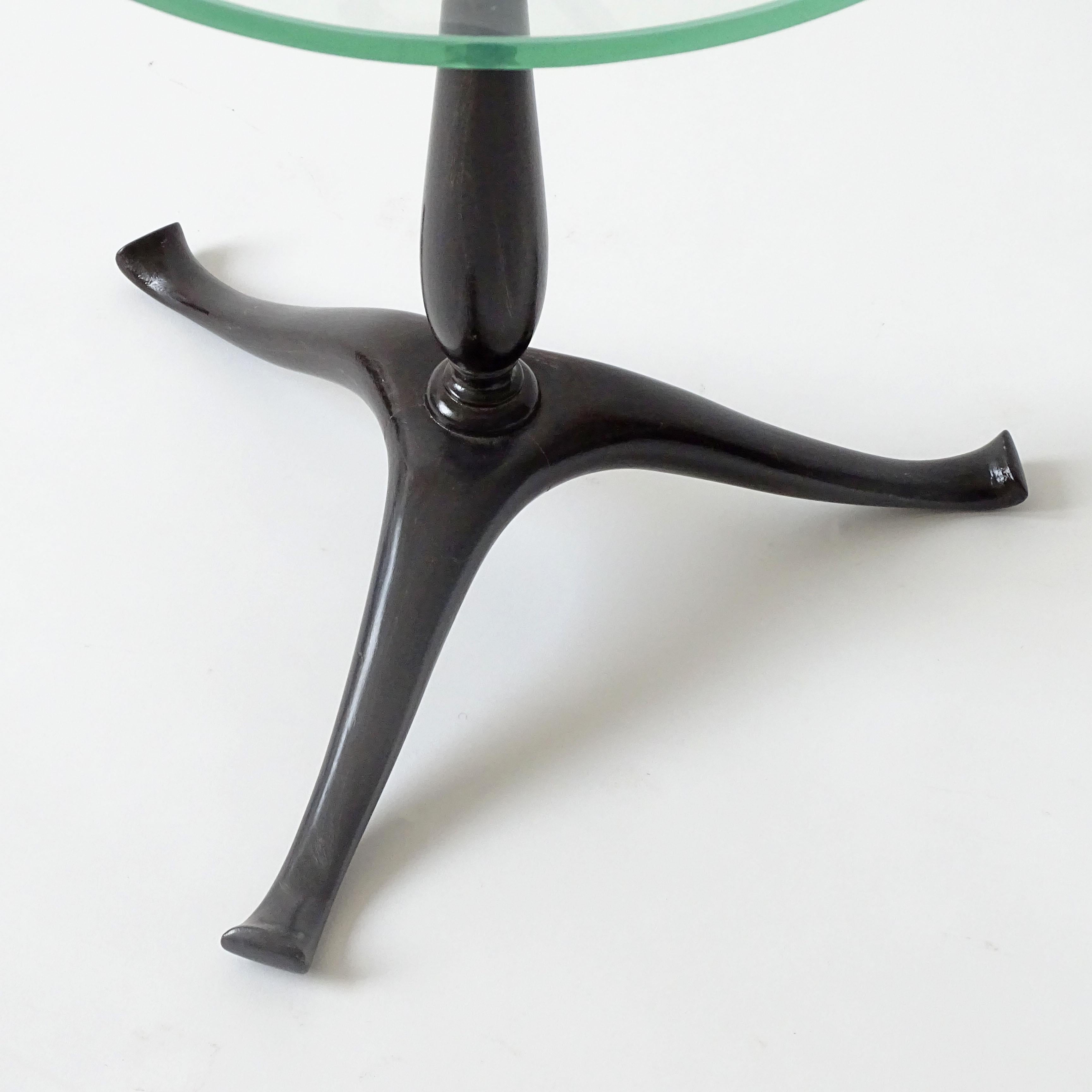 Italian Paolo Buffa Gueridon table in wood and glass, Italy 1950s For Sale