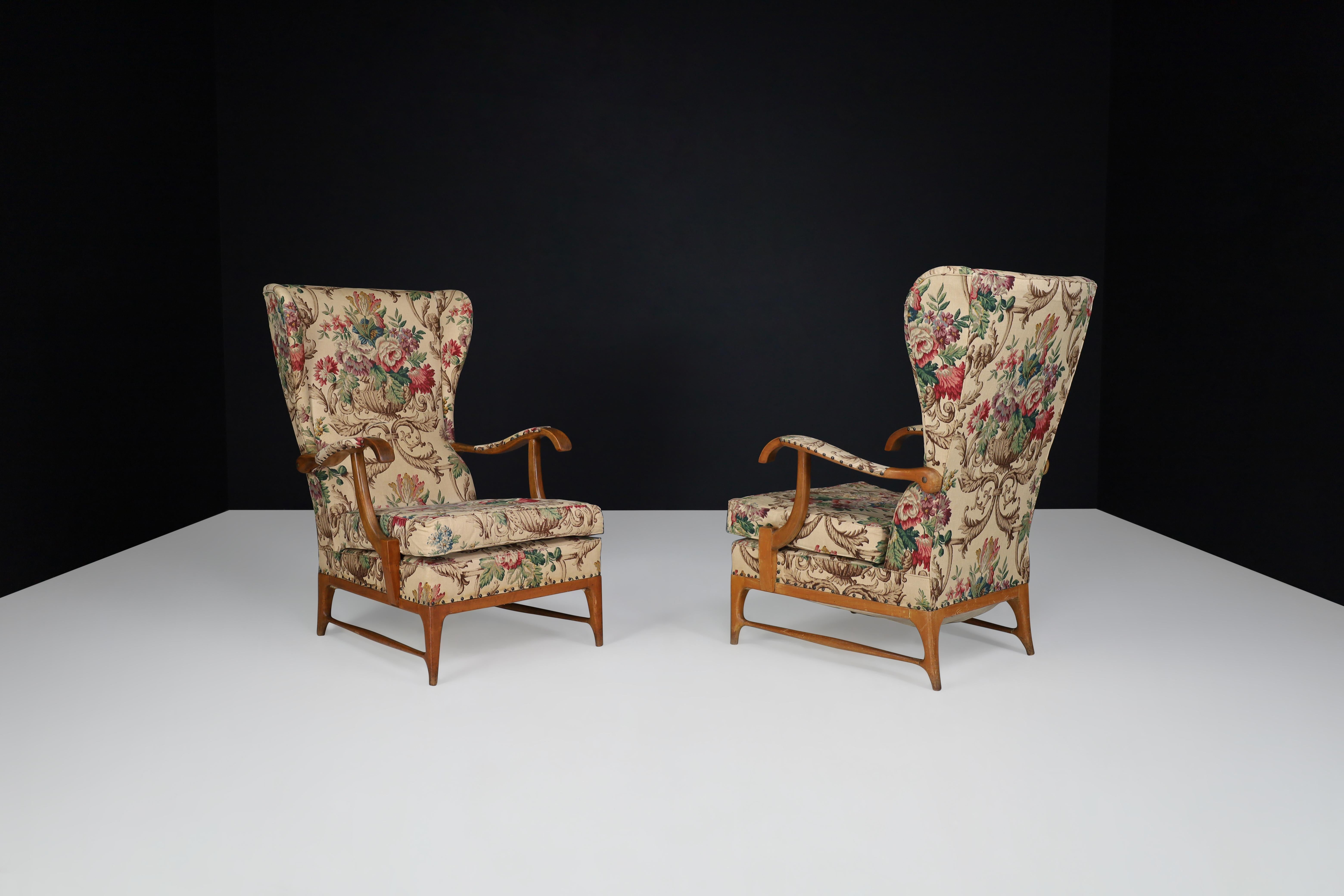 Paolo Buffa High-Back Armchairs with Floral Upholstery, Italy, 1940s 3