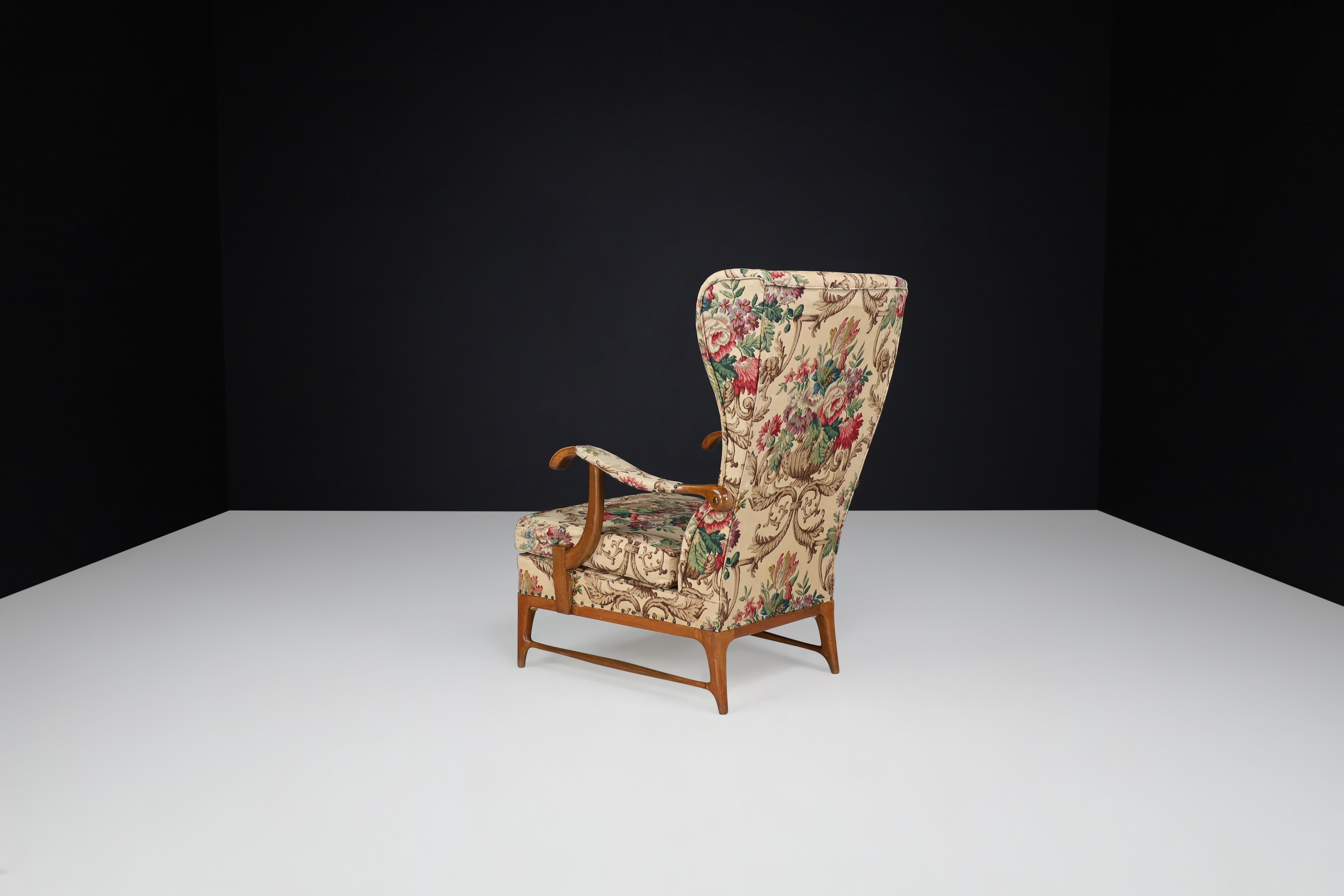 Italian Paolo Buffa High-Back Armchairs with Floral Upholstery, Italy, 1940s