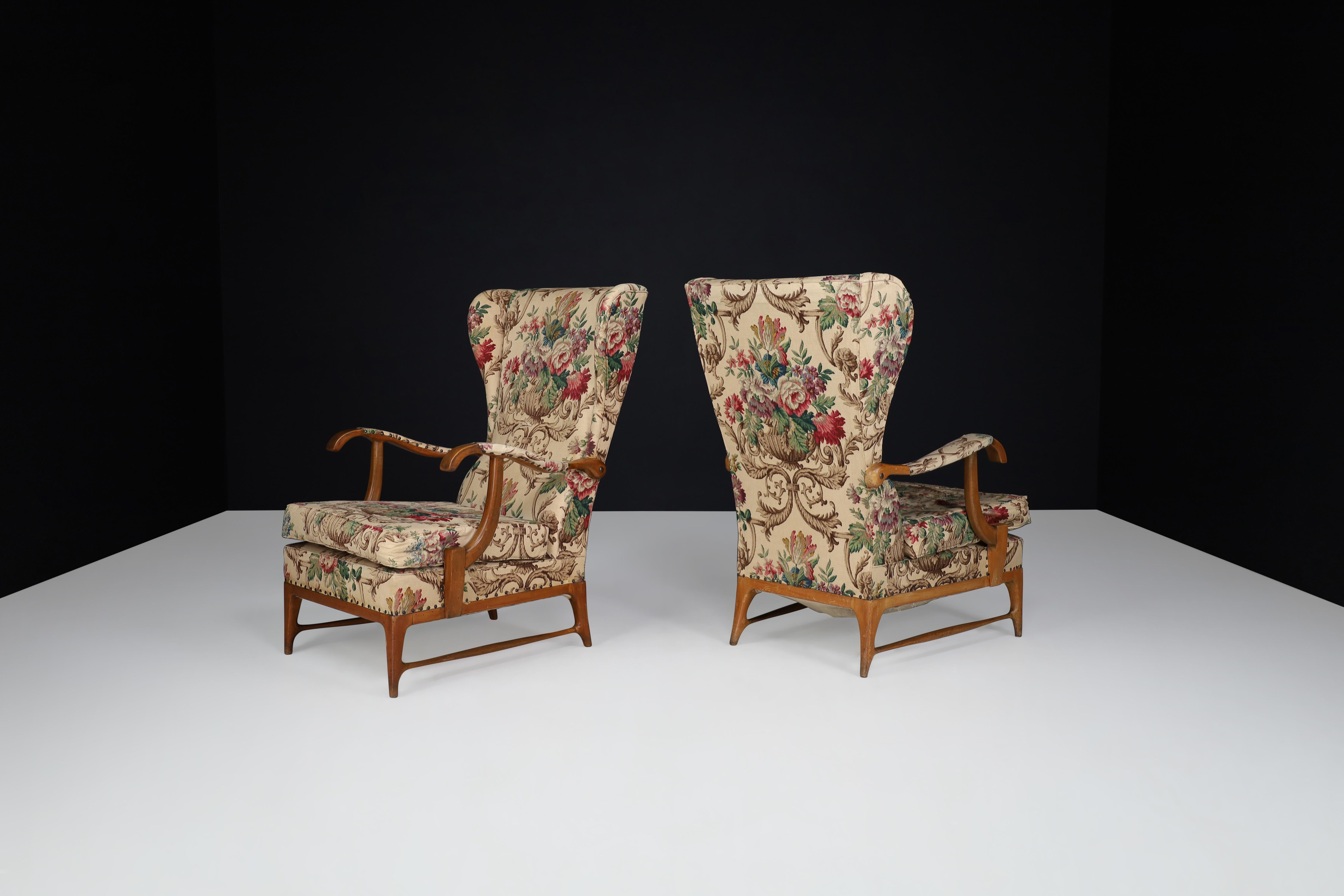 Paolo Buffa High-Back Armchairs with Floral Upholstery, Italy, 1940s 1
