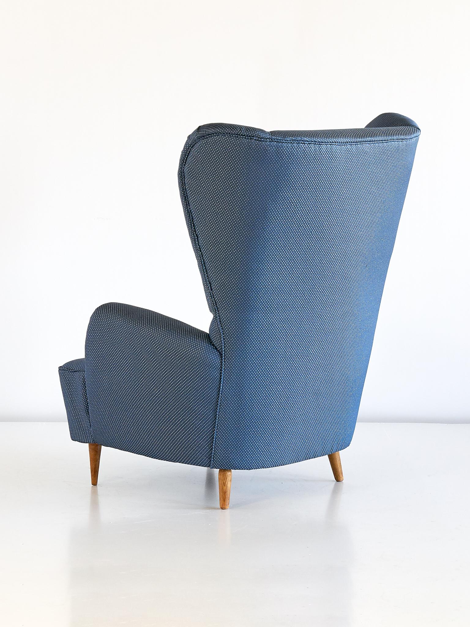Paolo Buffa High Wingback Chair Upholstered in Blue Rubelli Fabric, Italy, 1940s 1