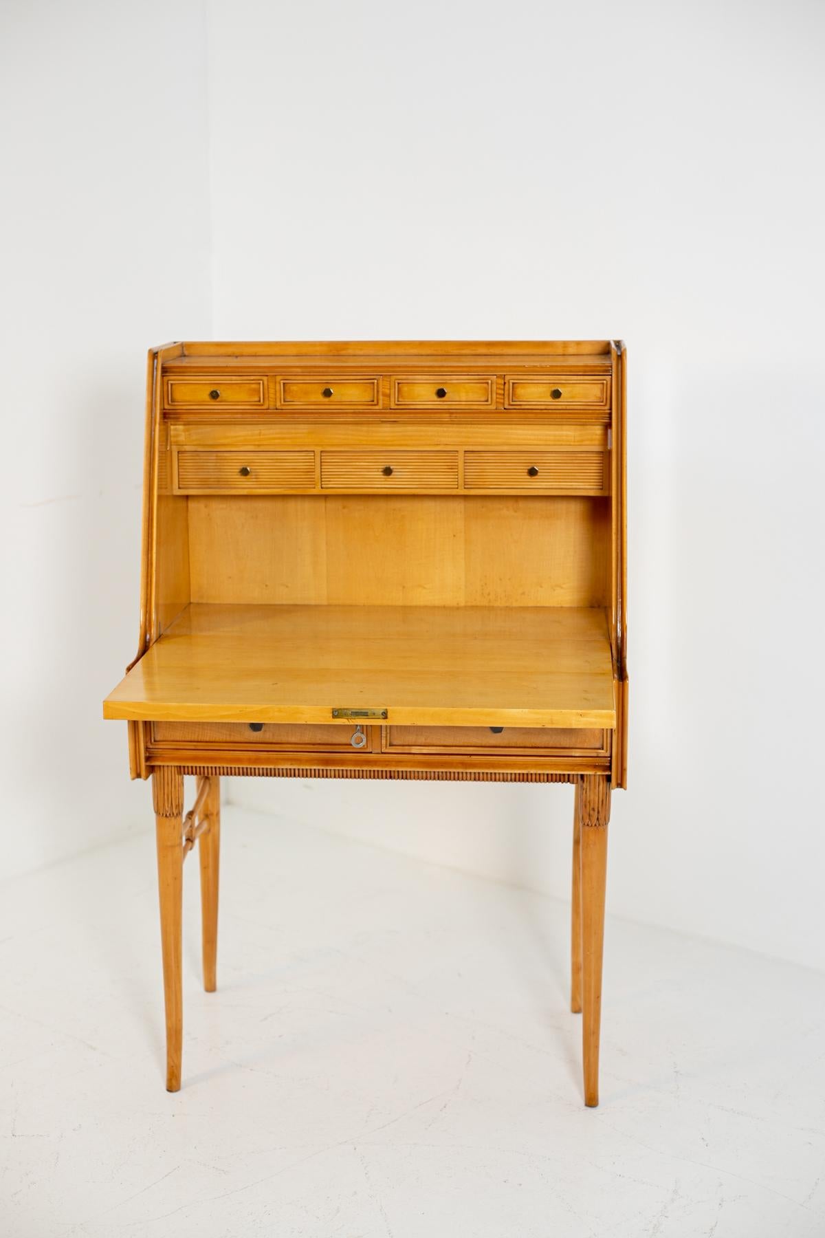 Paolo Buffa Important Cabinet Secretarie in Maple and Brass, 1950s 1