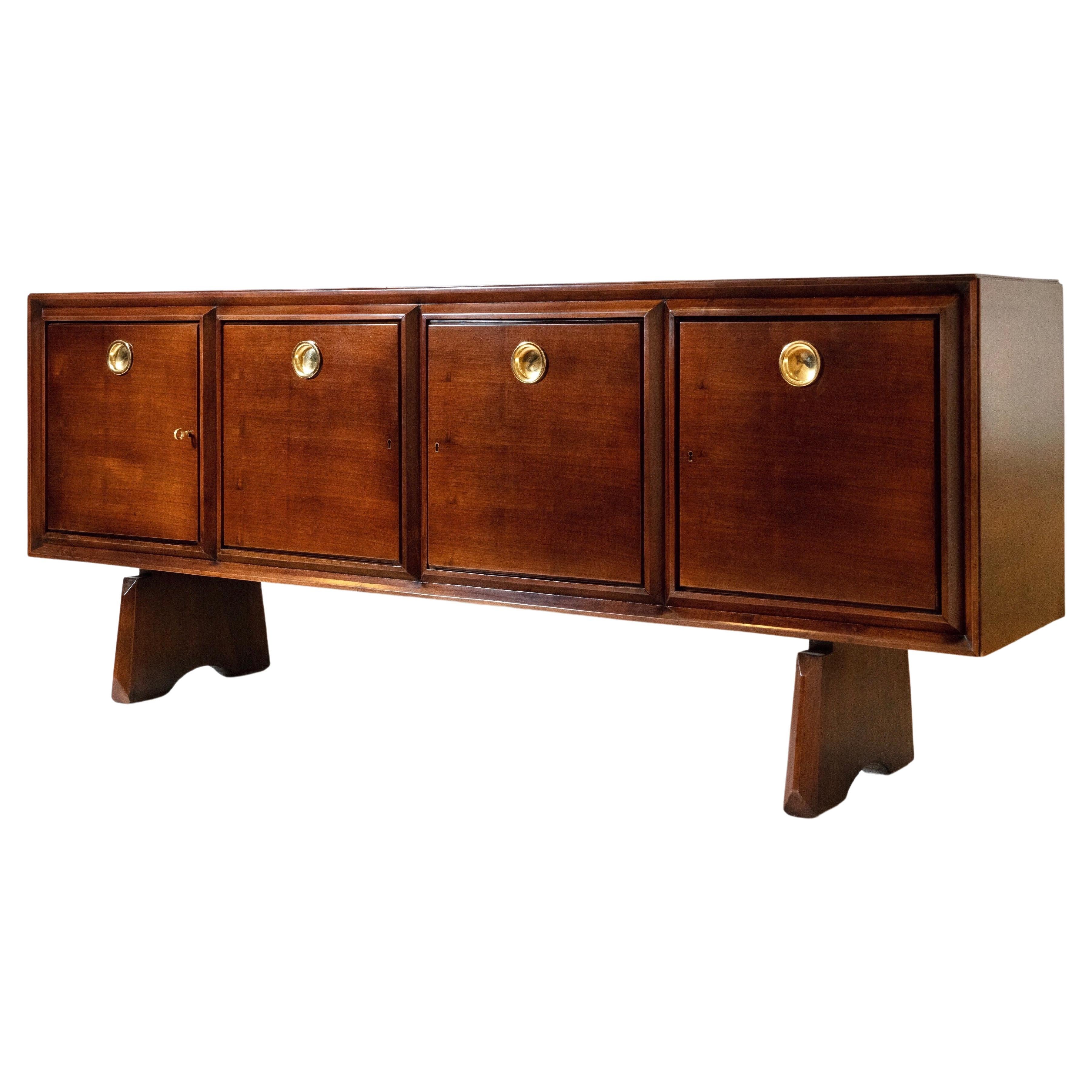 Paolo Buffa: Imposing Four-Door Cabinet in Walnut and Polished Brass, Italy 1950 For Sale