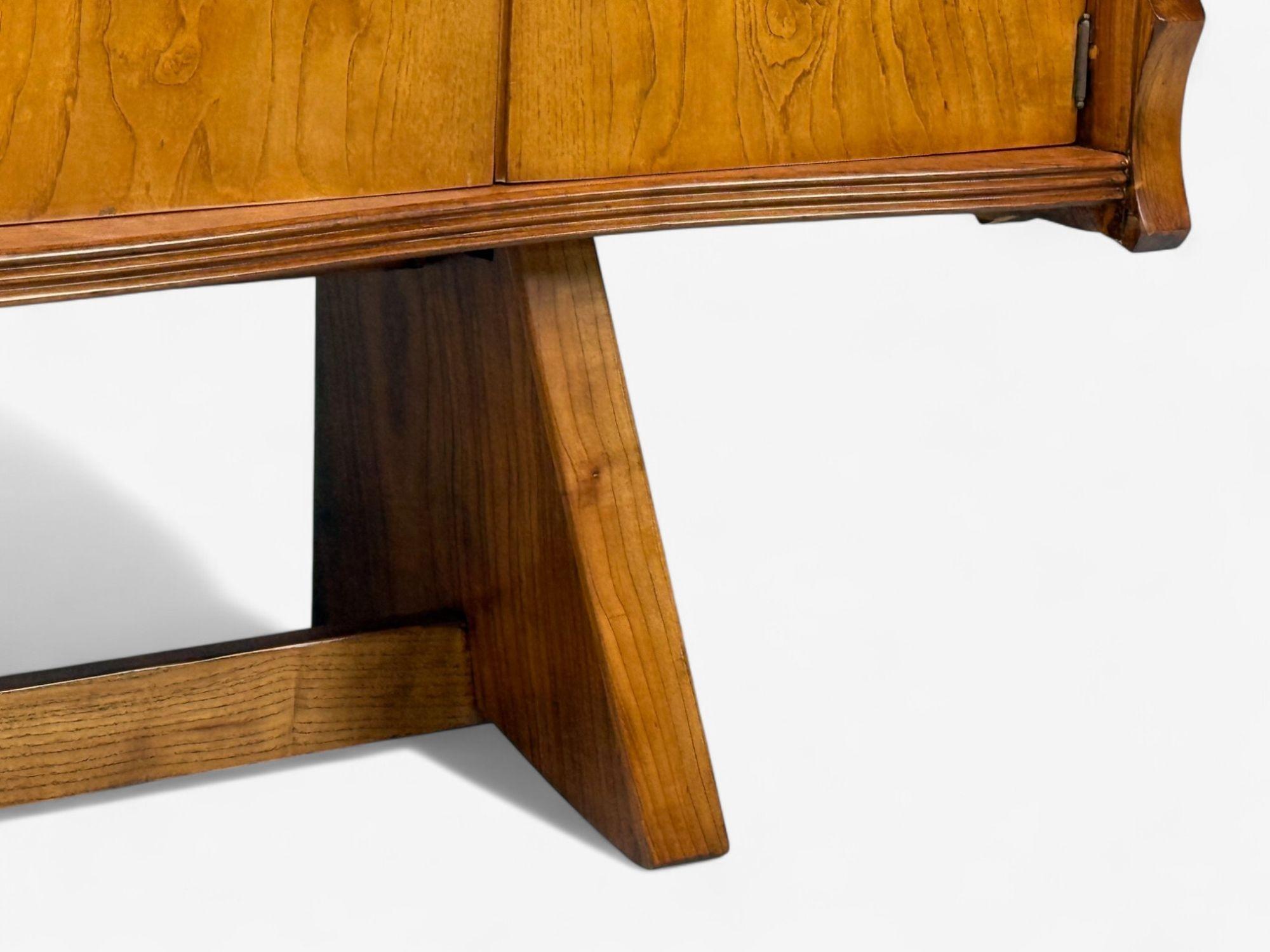 Paolo Buffa, Italian Modern, Cherrywood, Brass, Sideboard, Italy, 1950s For Sale 8
