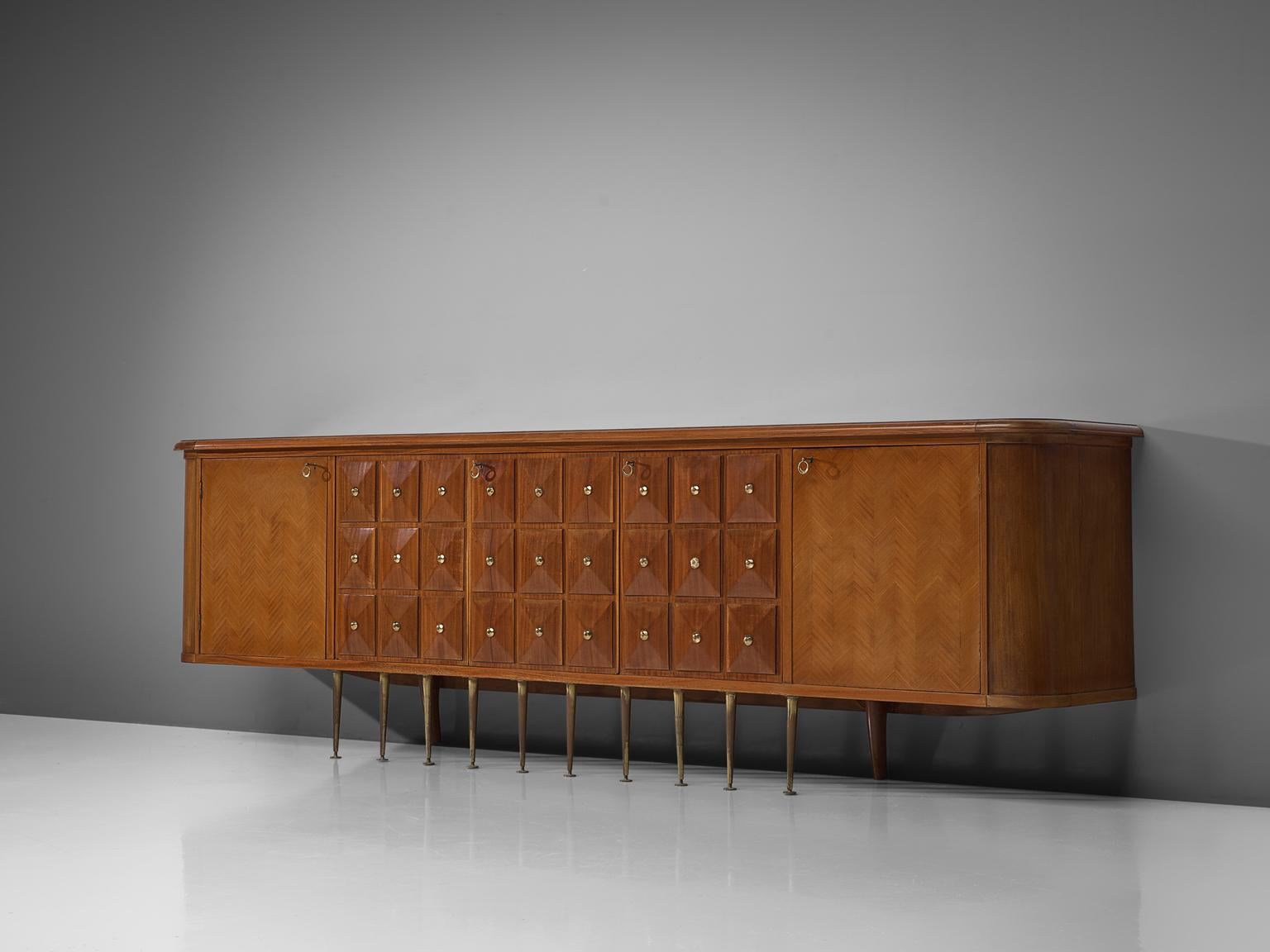 Paolo Buffa Large Art Deco Sideboard in Walnut 1